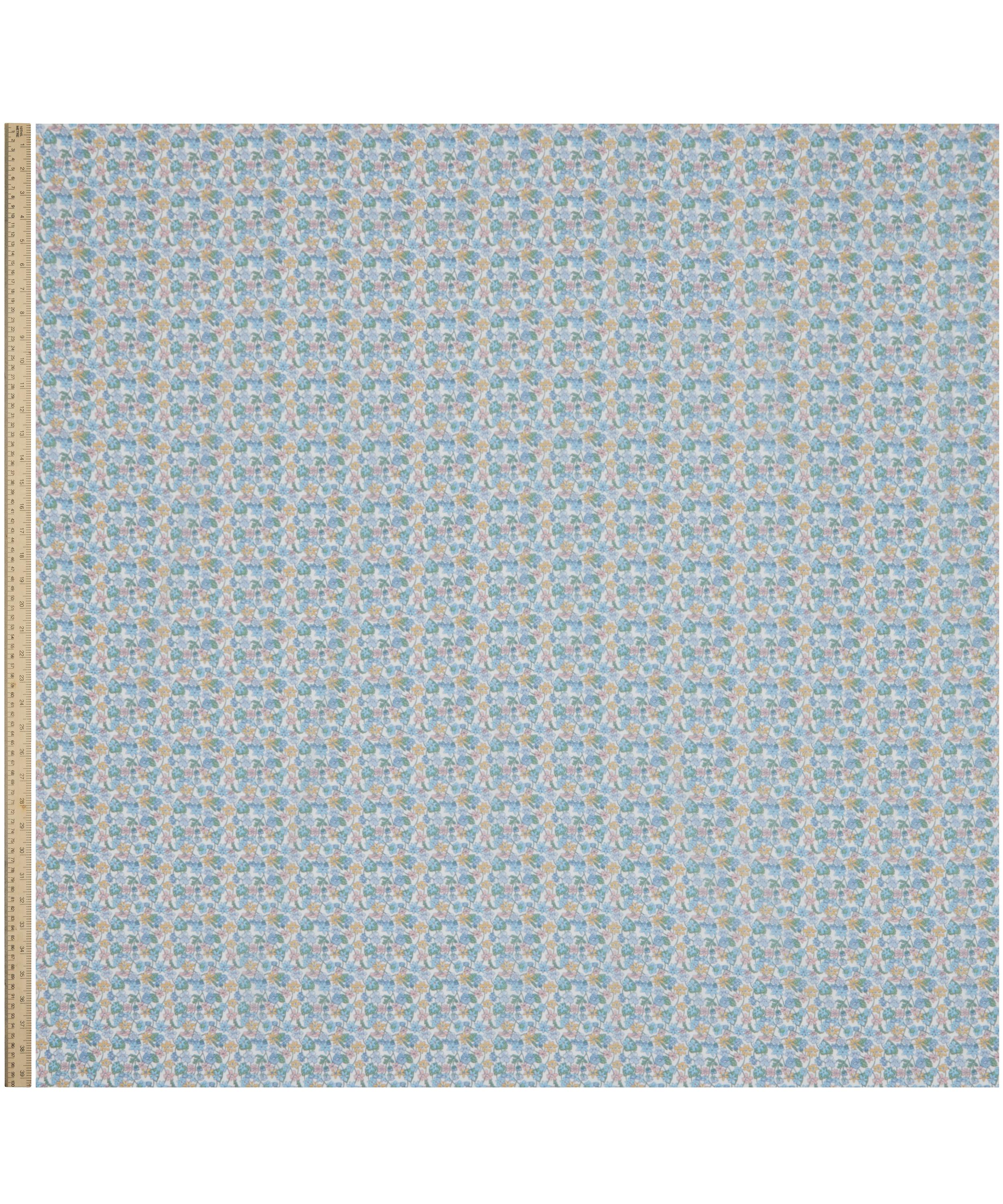 Liberty Fabrics - Carmella Daisy Tana Lawn™ Cotton image number 1