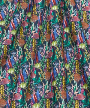 Liberty Fabrics - The Aquatic Garden Tana Lawn™ Cotton image number 2
