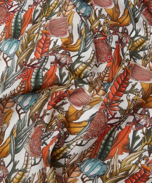 Liberty Fabrics - The Aquatic Garden Tana Lawn™ Cotton image number 3