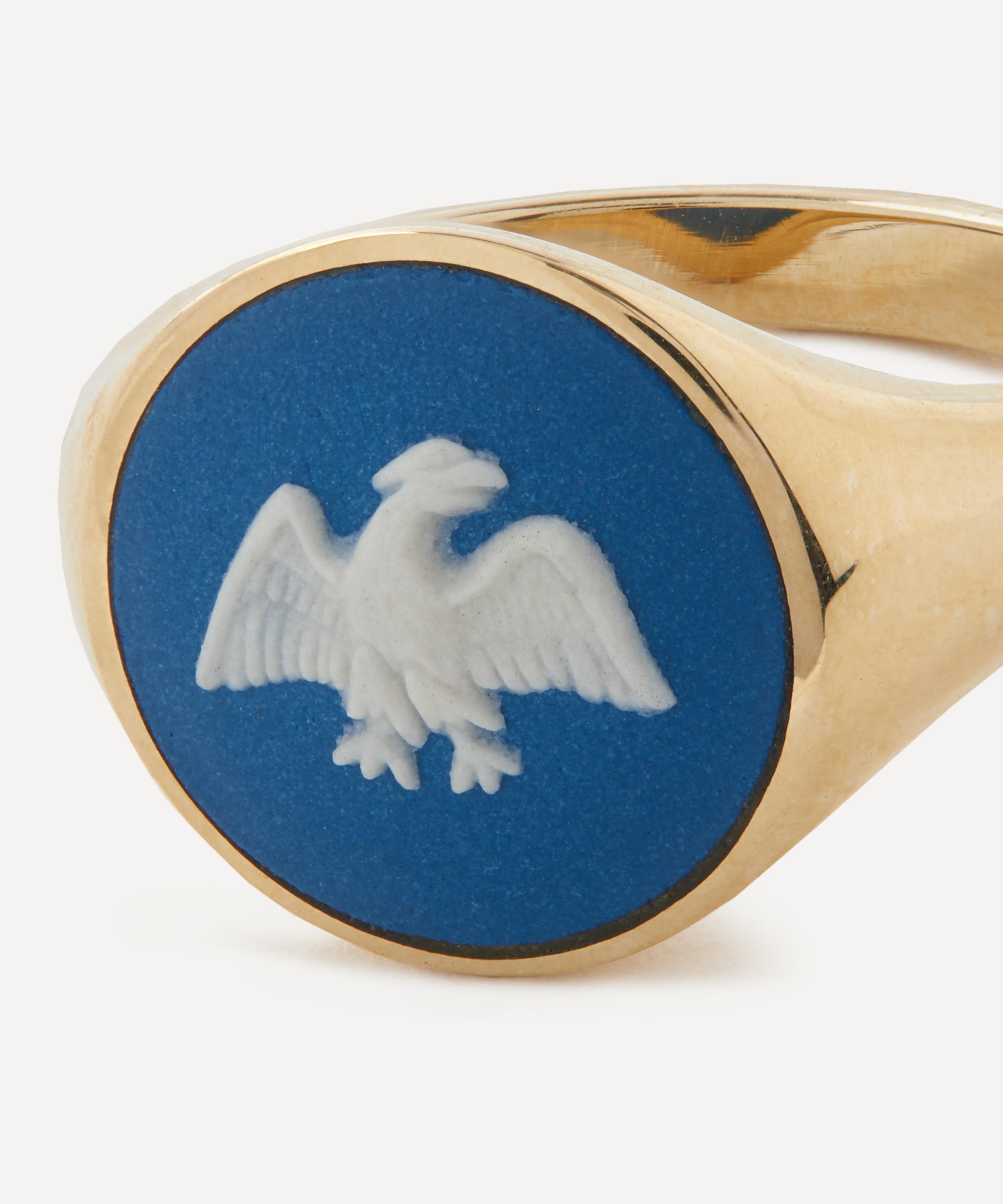 Ferian - 9ct Gold Wedgwood Eagle Round Signet Ring image number 1