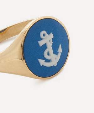 Ferian - 9ct Gold Wedgwood Anchor Round Signet Ring image number 1