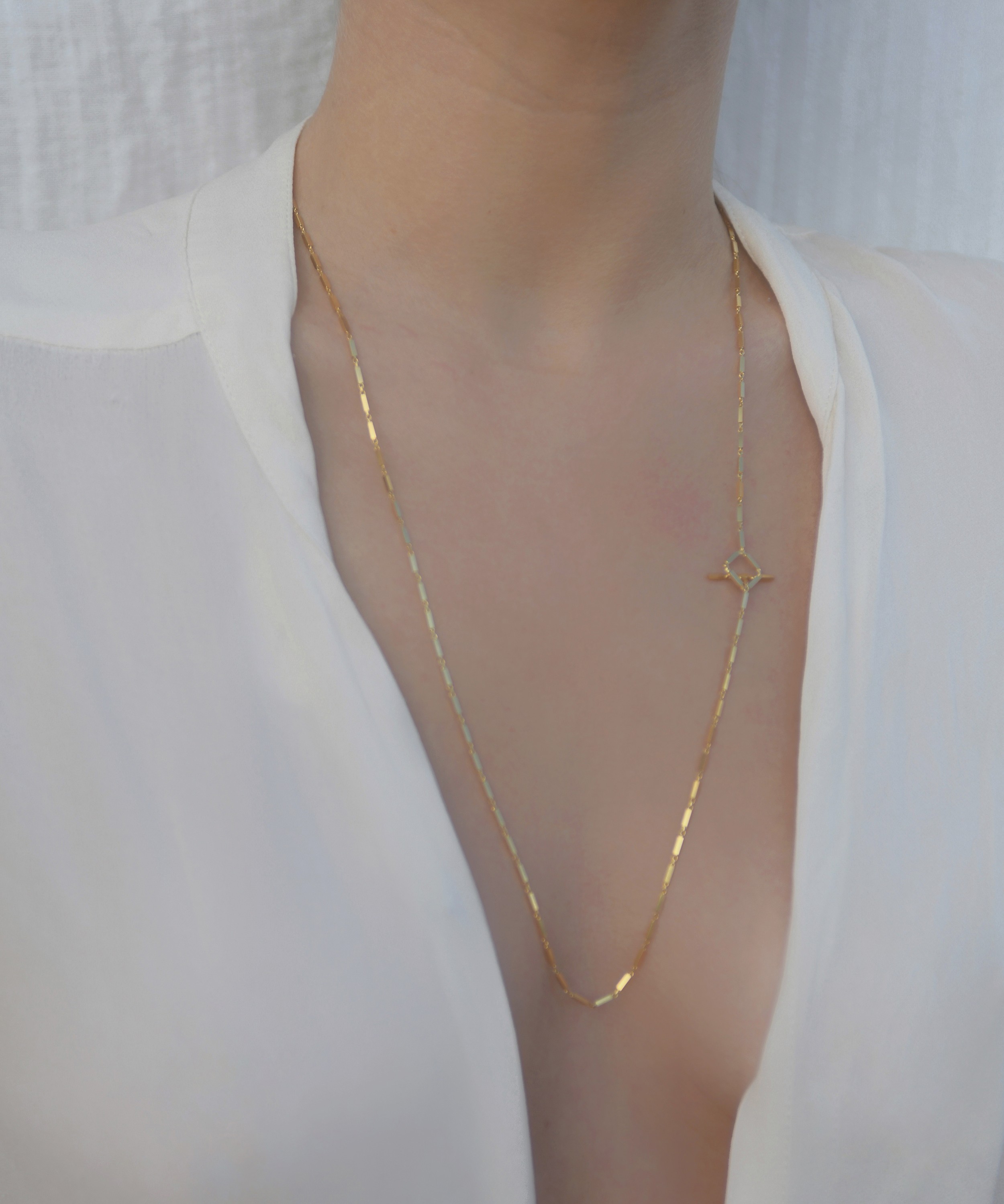 Maggoosh - Gold-Plated Disco Smart Lariat Necklace image number 3