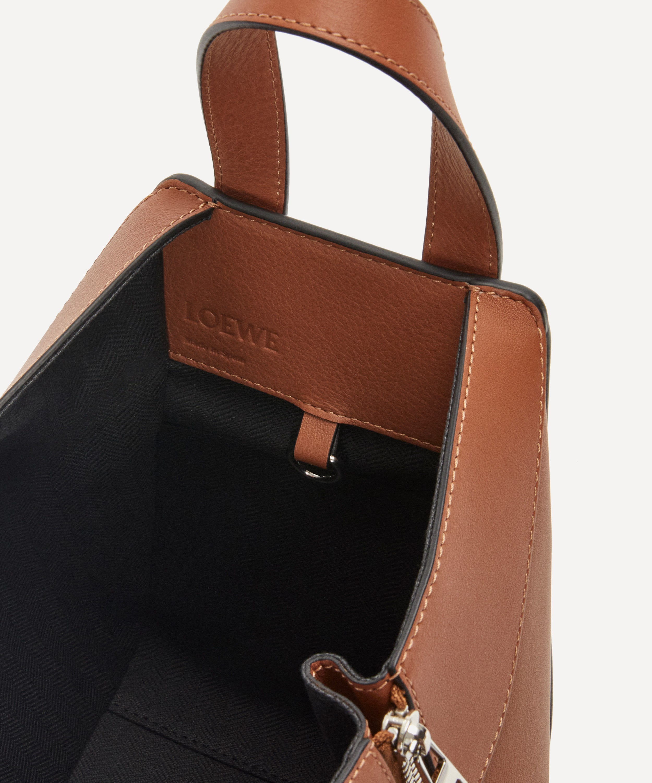 Loewe - Hammock Compact Shoulder Bag image number 4