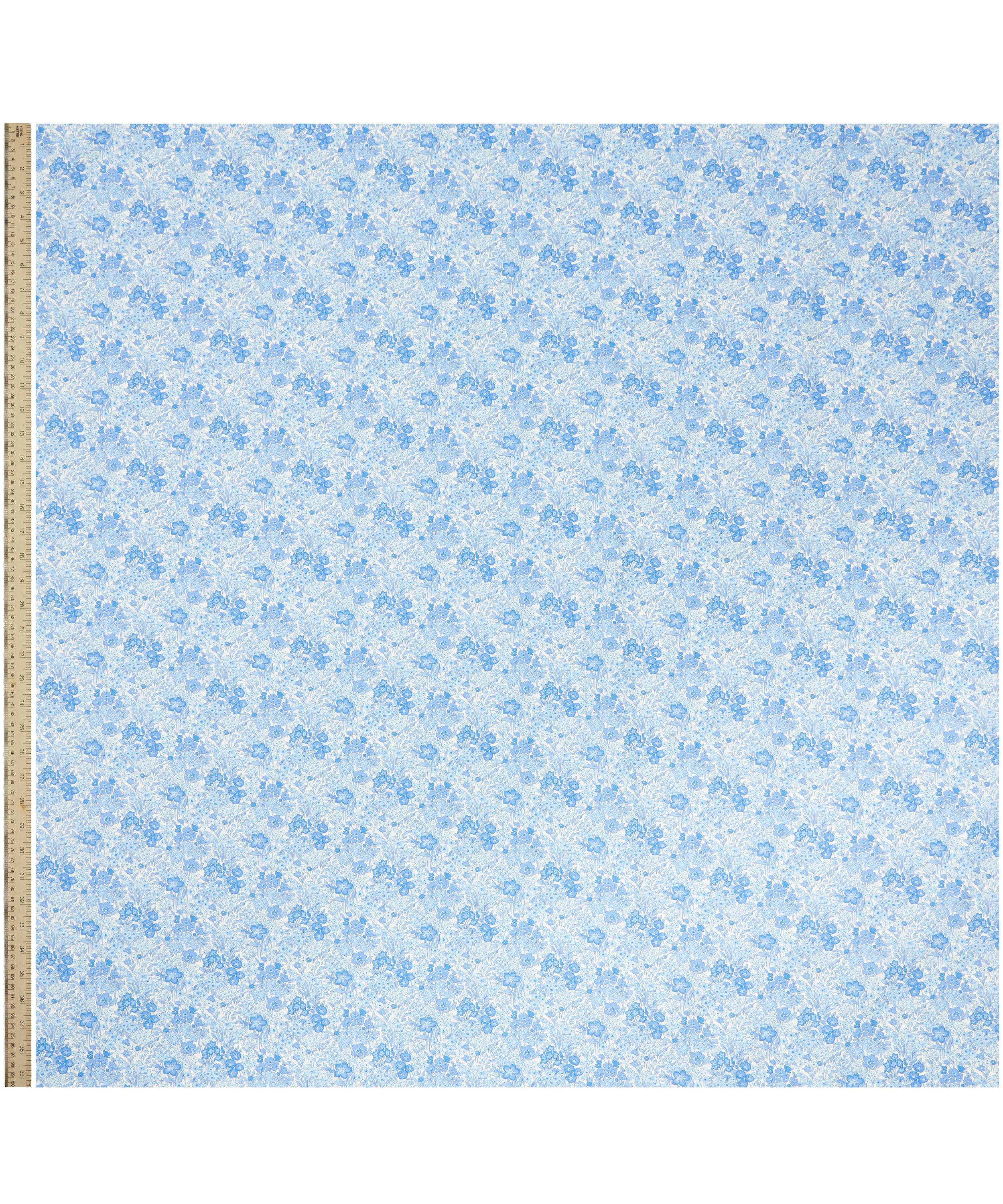 Liberty Fabrics - Blooming Flowerbed Lasenby Quilting Cotton image number 1