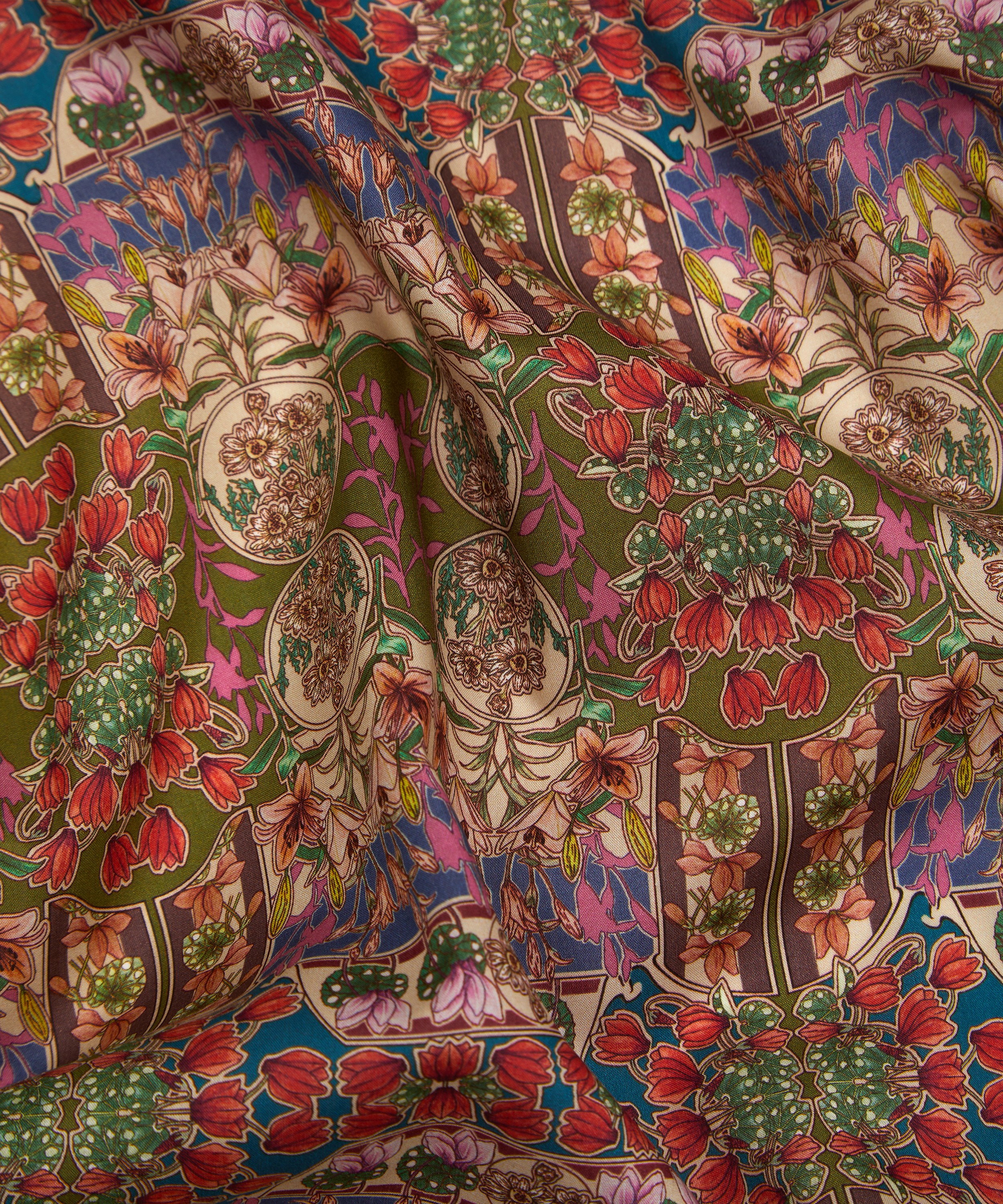 Liberty Fabrics - Flower Fete Tana Lawn™ Cotton image number 3