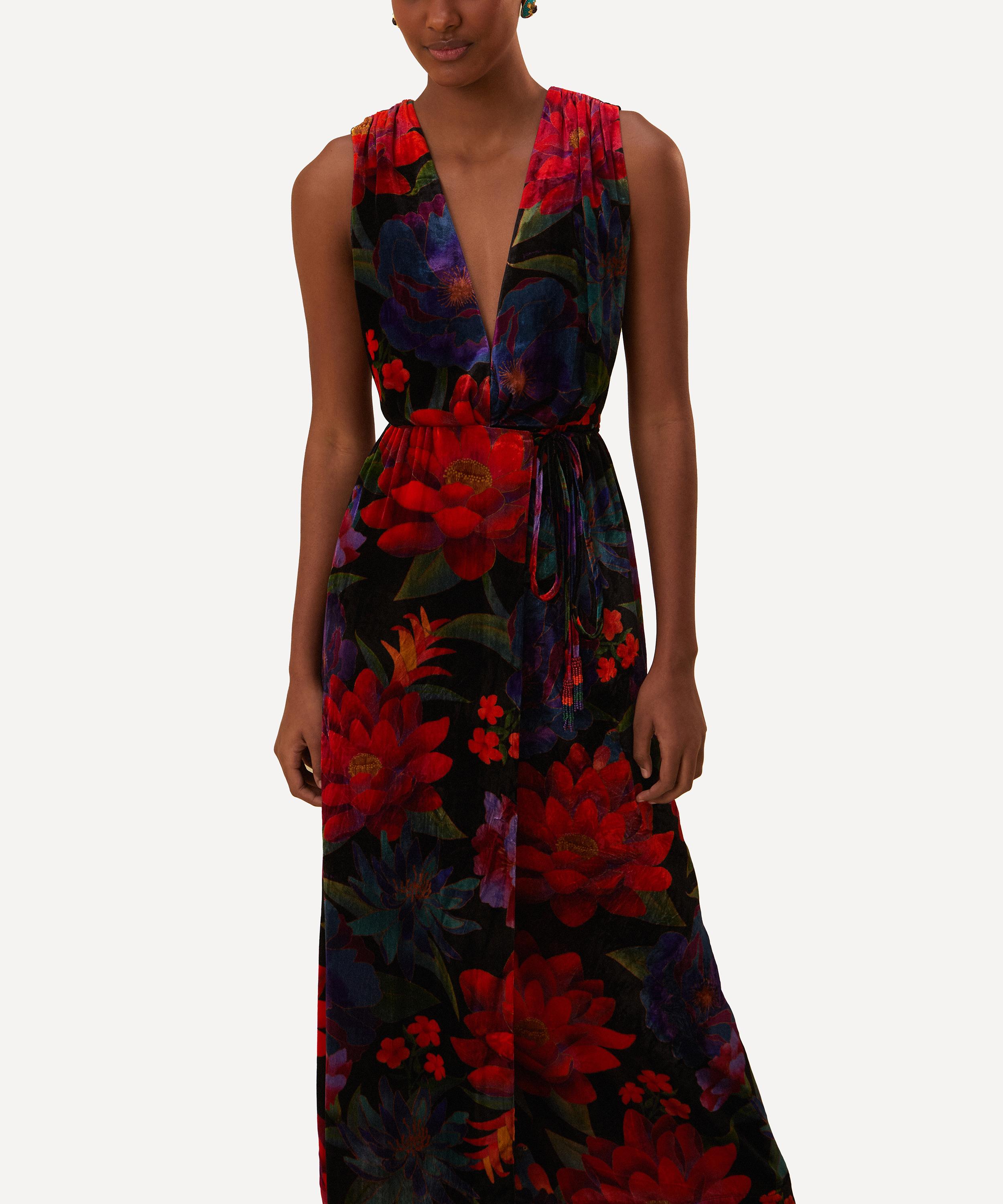 Black flower gown hotsell