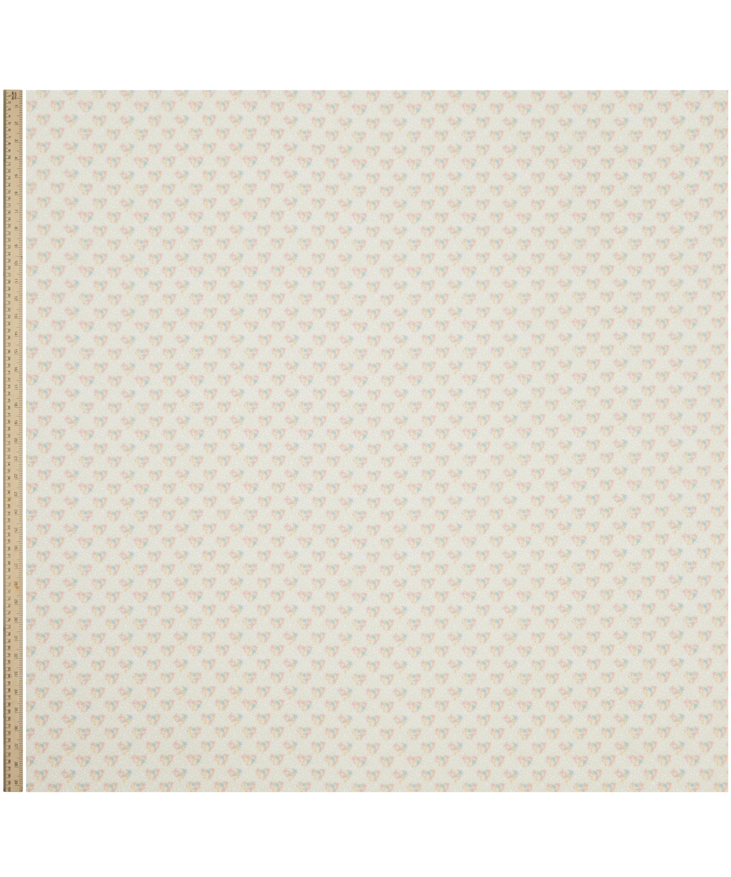 Liberty Fabrics - Tangled Love Tana Lawn™ Cotton image number 1