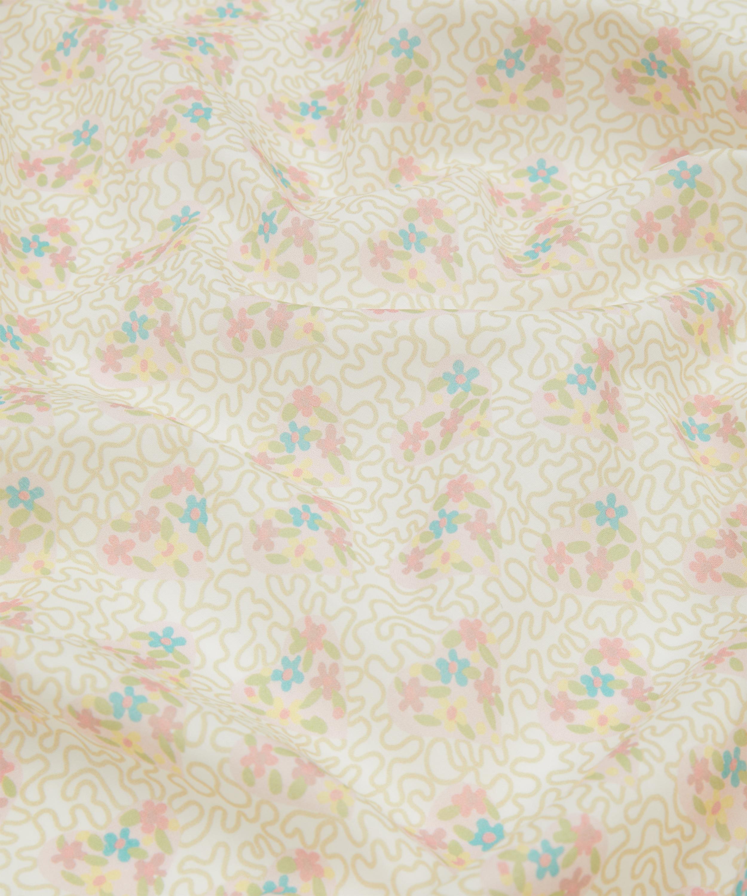 Liberty Fabrics - Tangled Love Tana Lawn™ Cotton image number 3