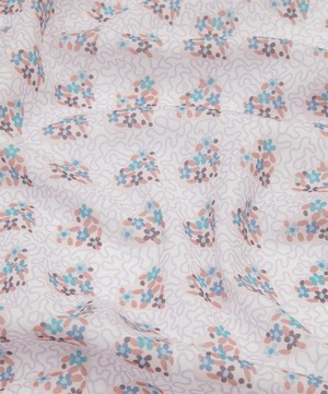 Liberty Fabrics - Tangled Love Tana Lawn™ Cotton image number 3