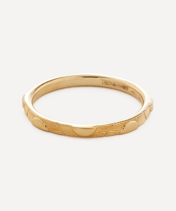Artemer - 18ct Gold Engraved Sun Pattern Slim Wedding Band Ring image number null