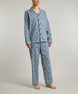 Liberty - Emma and Georgina Tana Lawn™ Cotton Pyjama Set image number 2