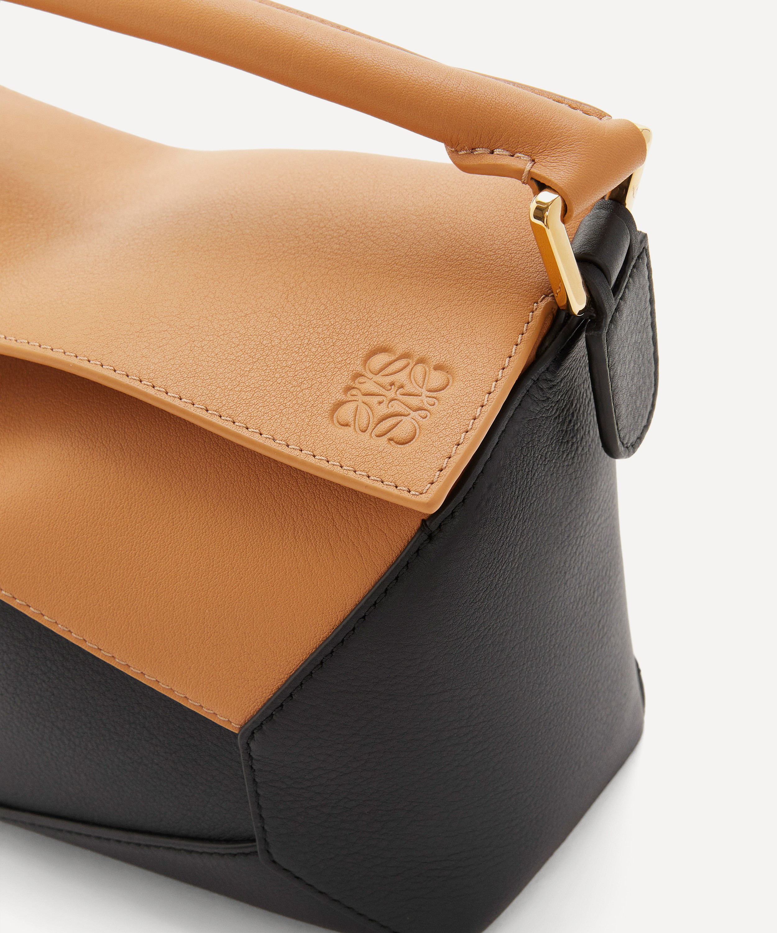 Loewe - Small Puzzle Leather Shoulder Bag image number 7