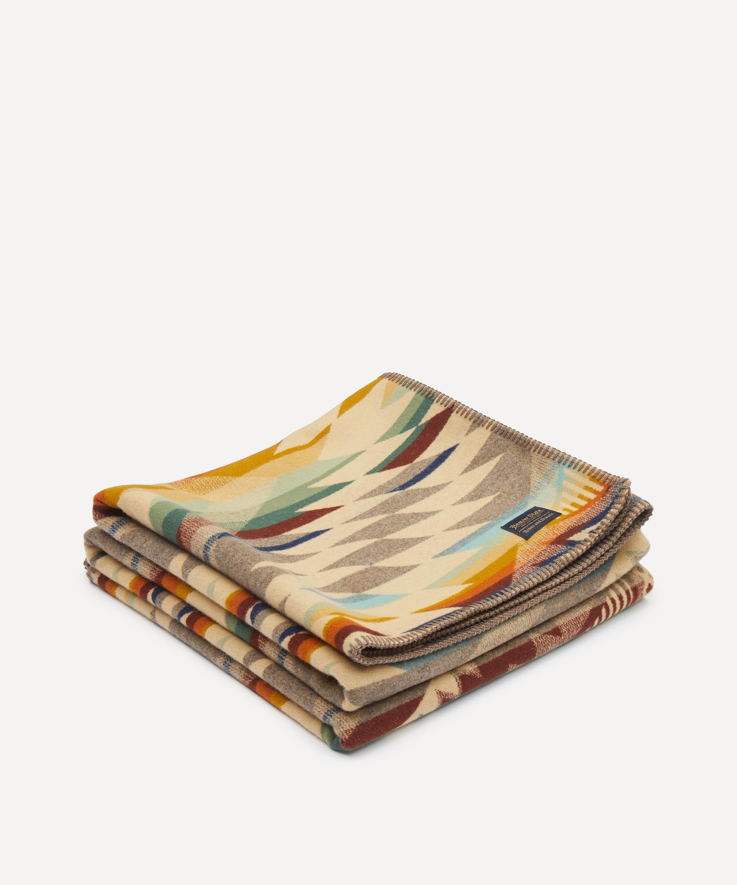 Pendleton - Summerland Jacquard Blanket