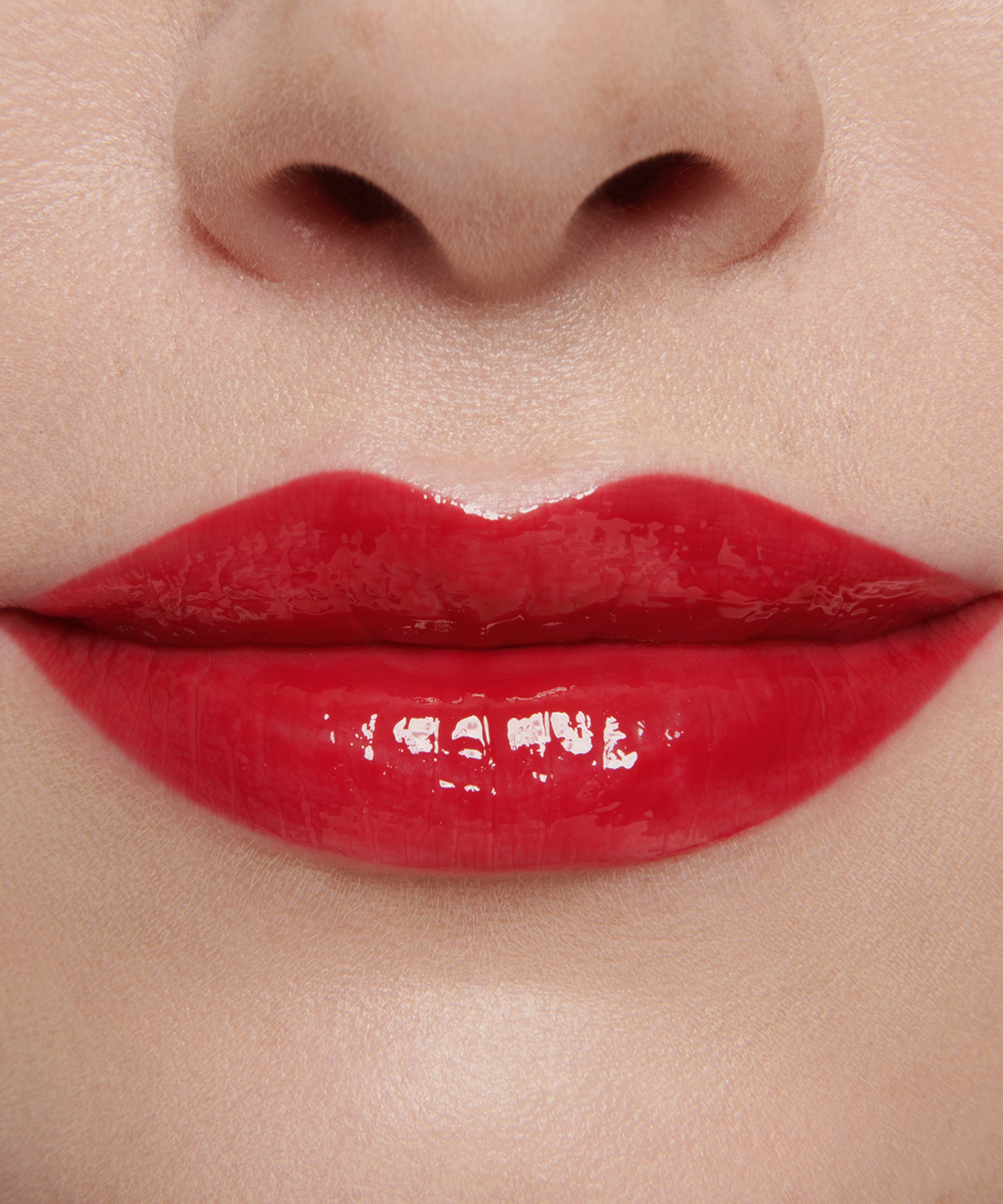 Lisa Eldridge Beauty - Gloss Embrace Lip Gloss 4.5ml image number 2
