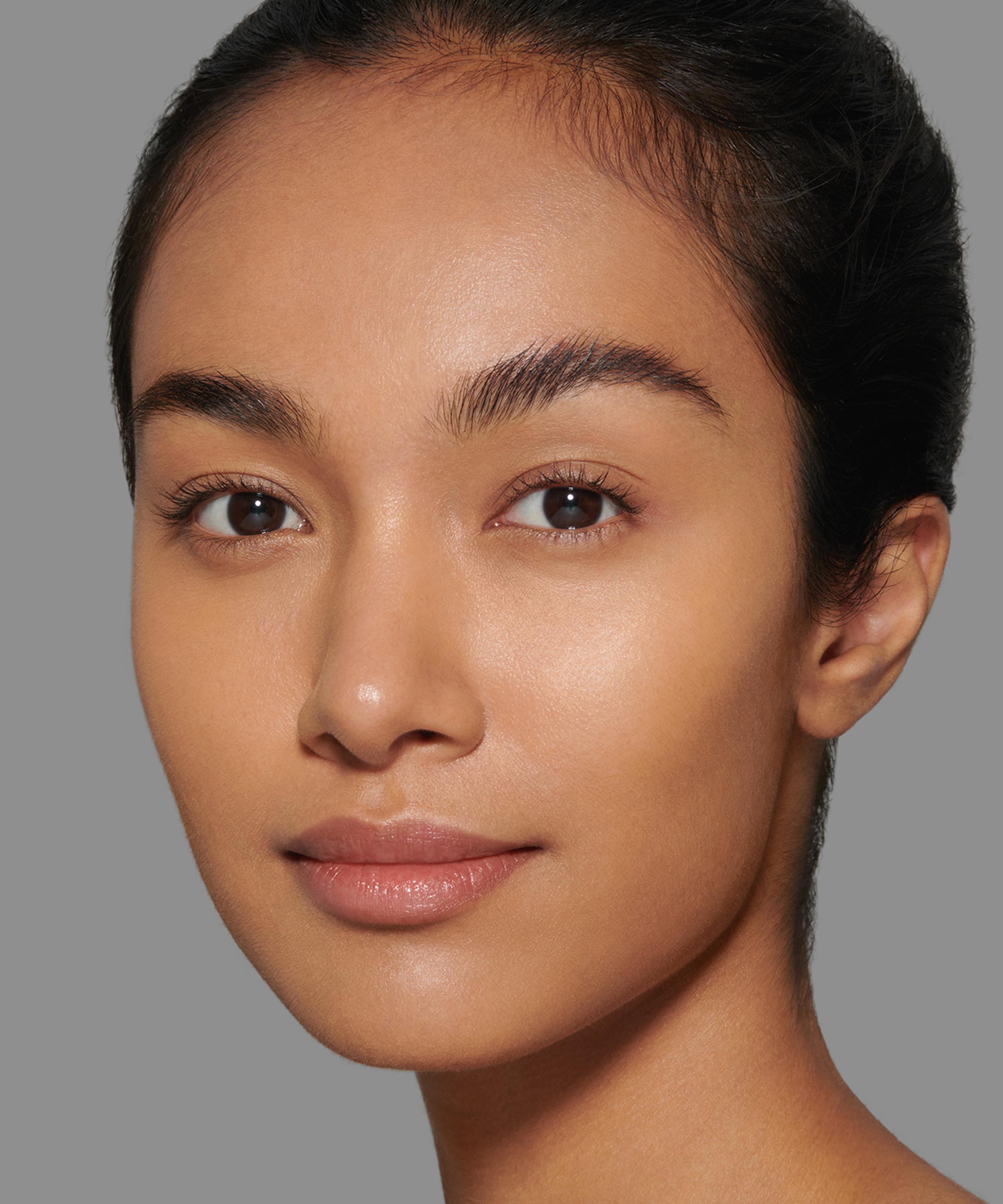 Lisa Eldridge Beauty - The Seamless Skin Foundation 30ml image number 1