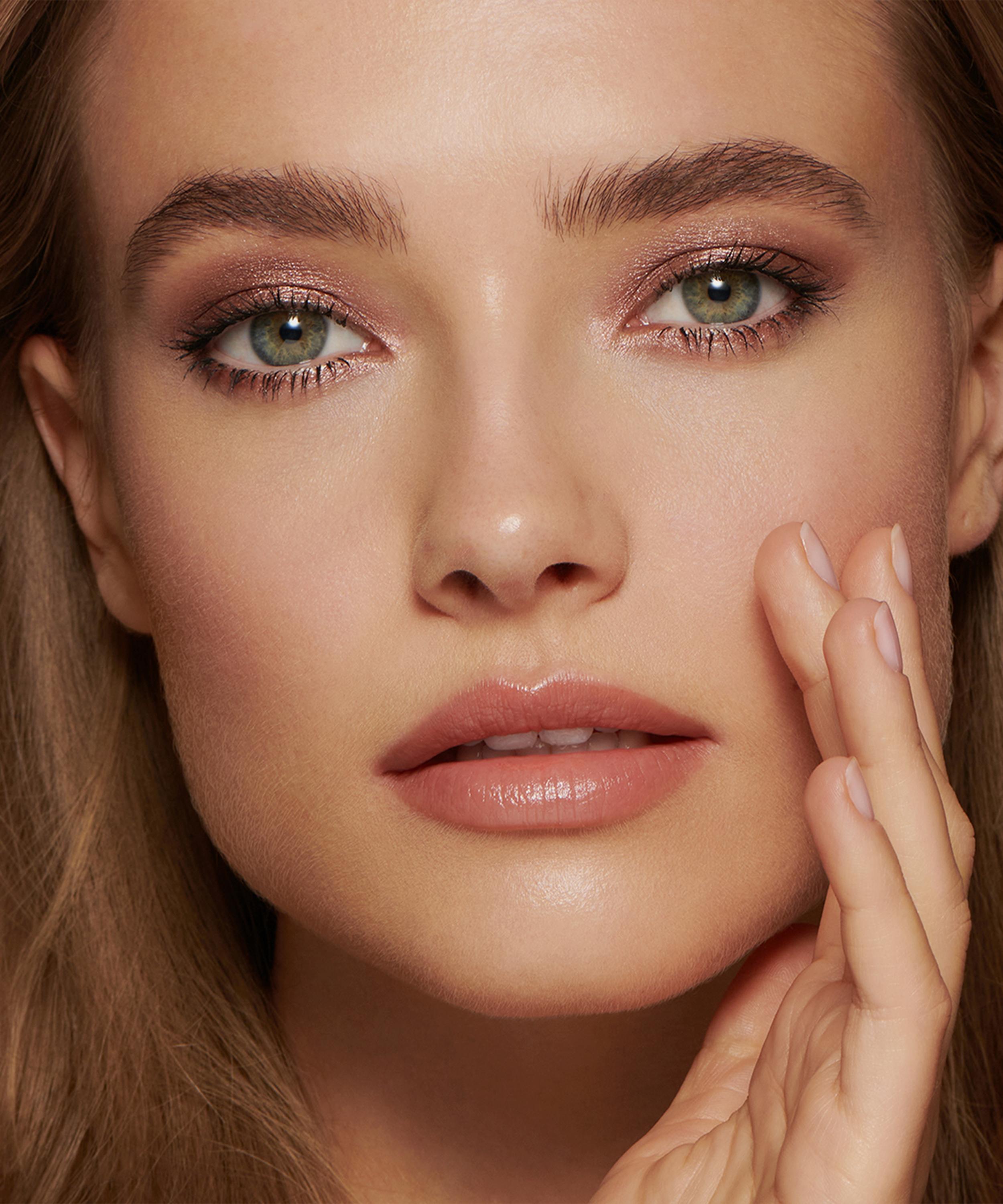 Lisa Eldridge Beauty - Liquid Lurex Eyeshadow 2.8ml image number 2