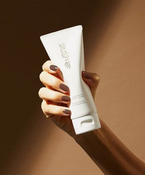 Lisa Eldridge Beauty - Skin Enhancing Treatment Cleanser 100ml image number 3