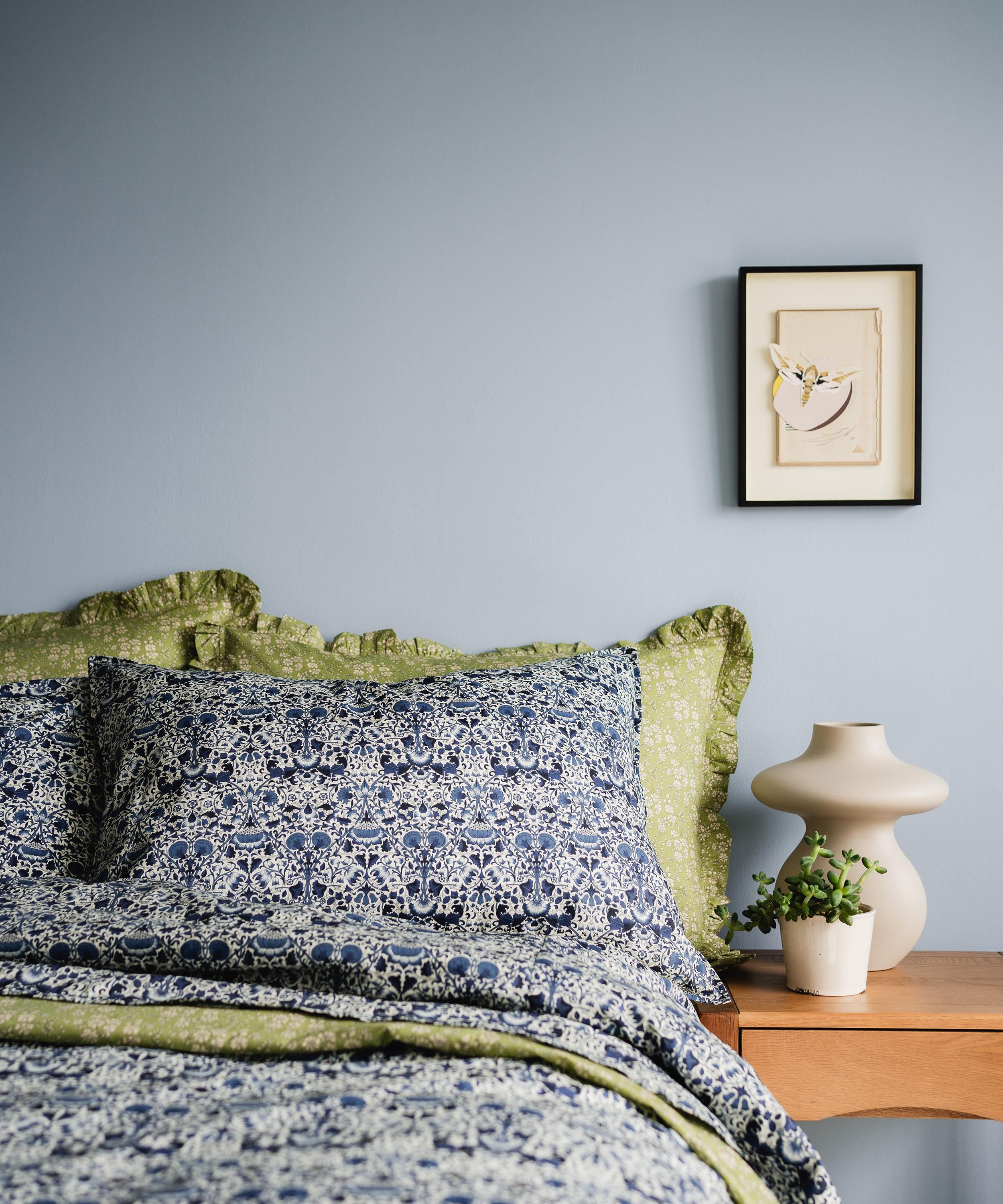 Coco & Wolf - Lodden Navy Single Duvet Cover Set image number 1
