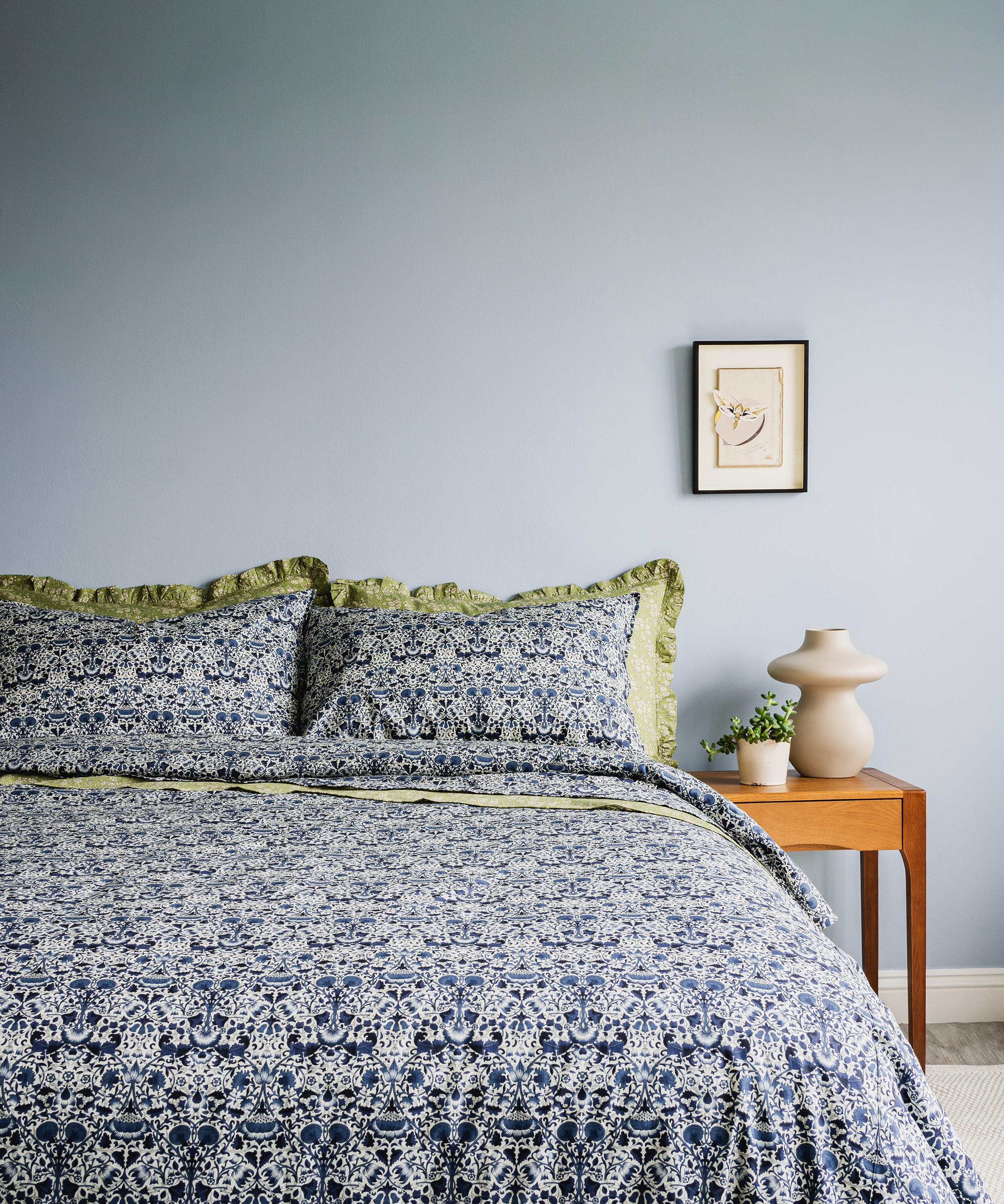 Coco & Wolf - Lodden Navy Double Duvet Cover Set image number 1