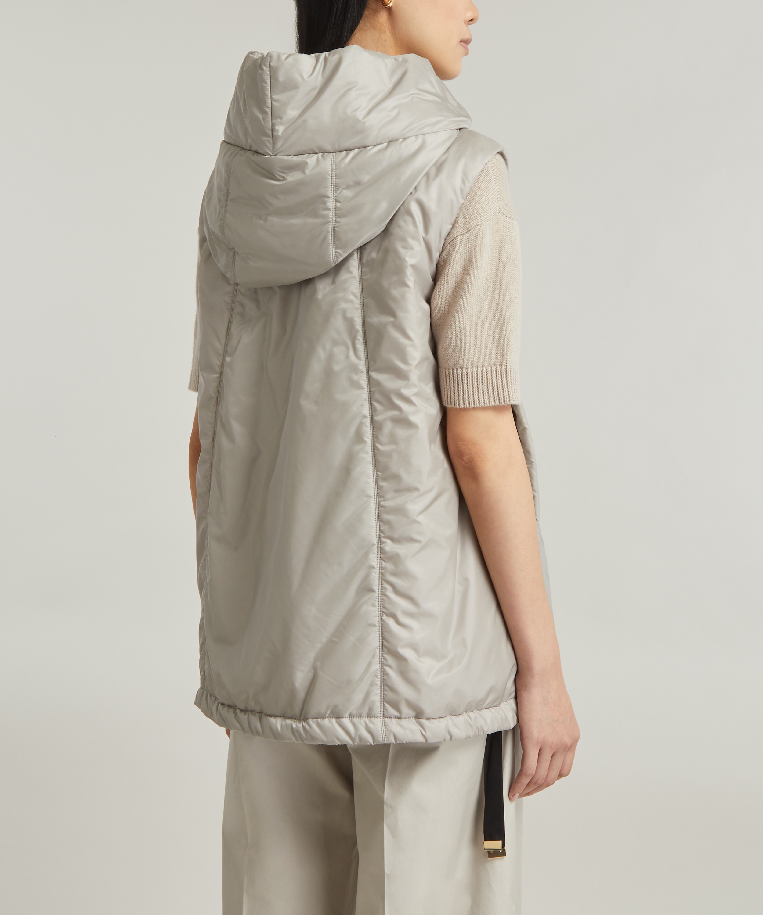 Max Mara - Cube Greengo Hooded Quilted Shell Vest image number 3