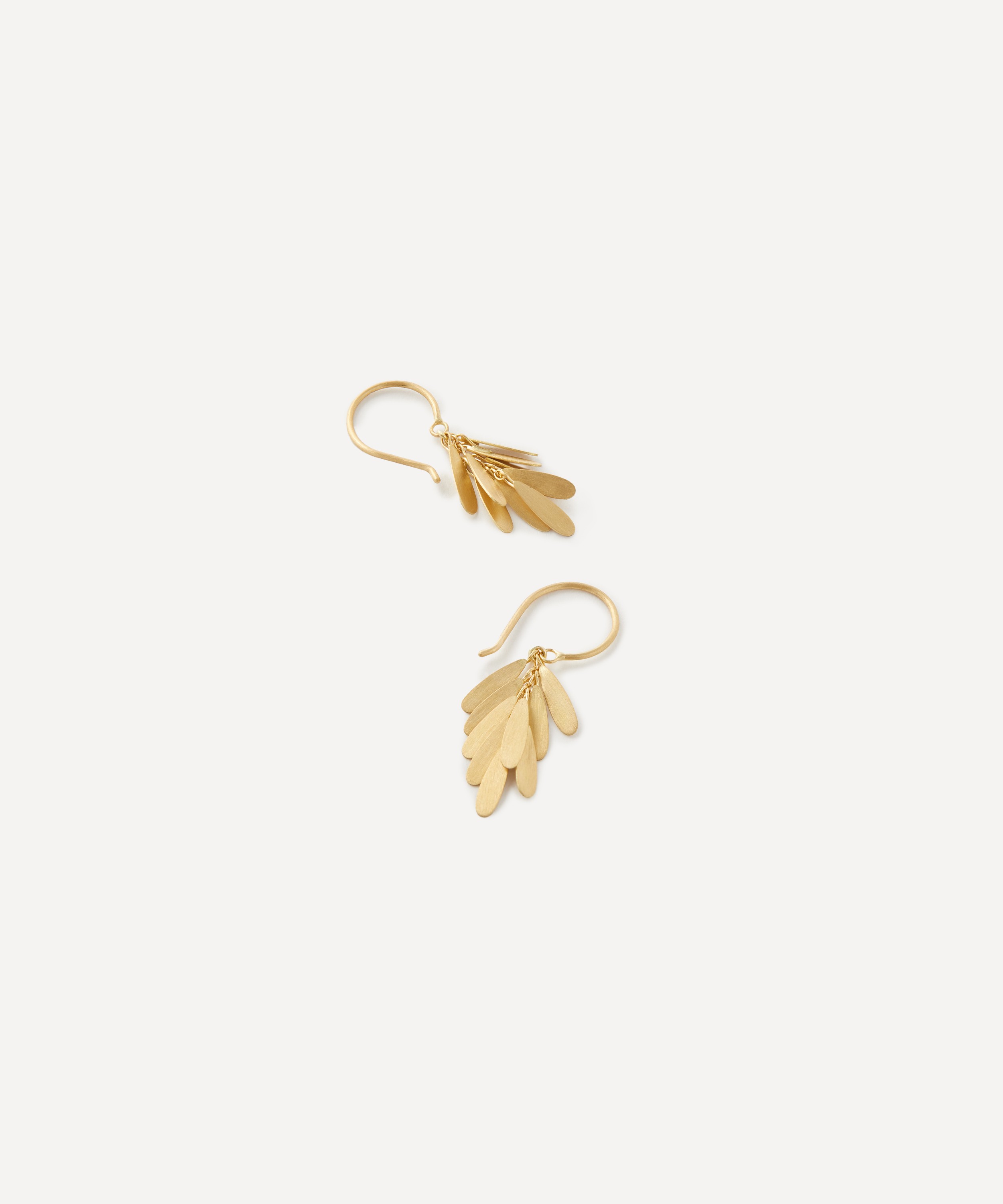 Sia Taylor - 18ct Gold Tiny Daisy Drop Earrings image number 2