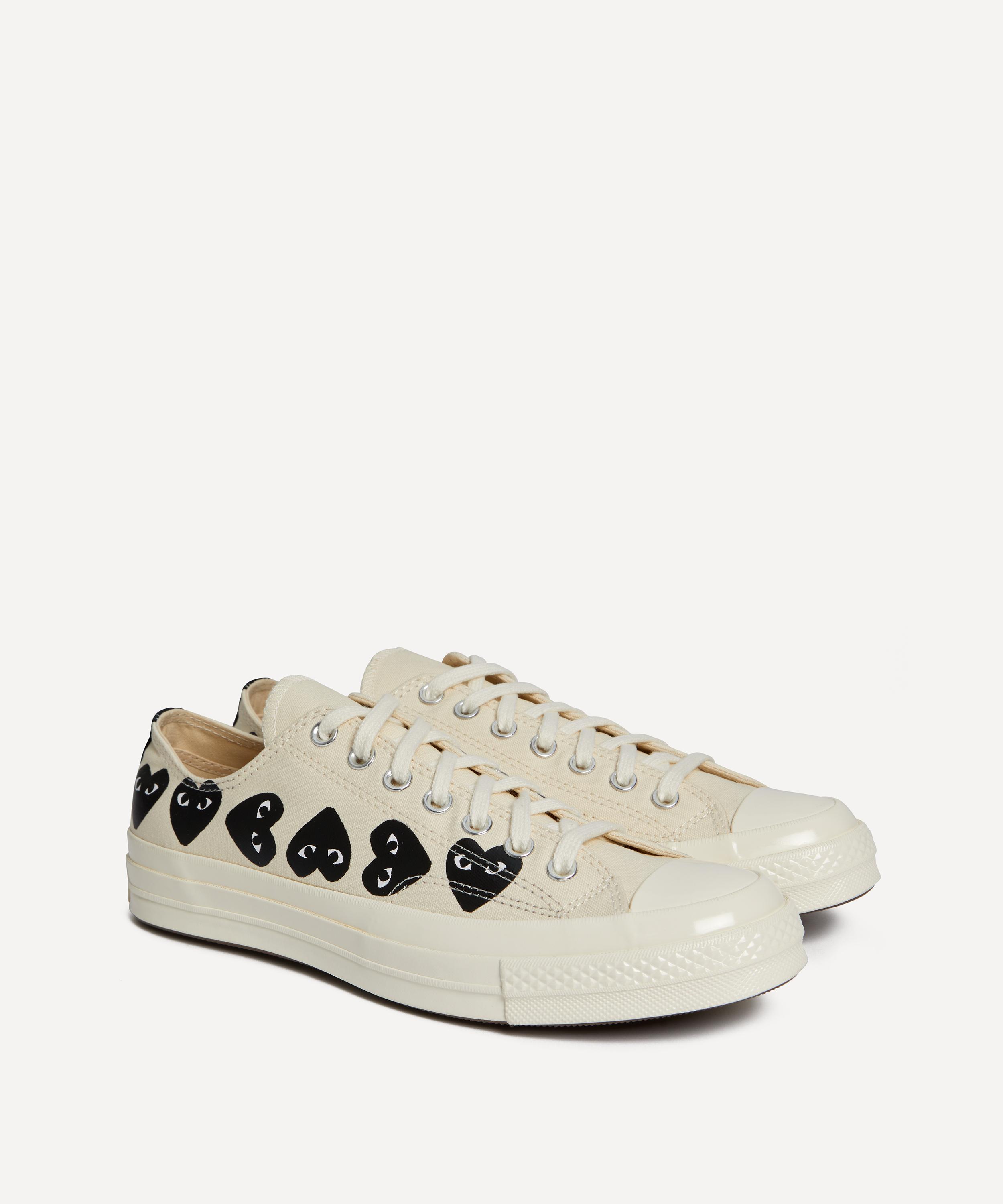 Comme des garcons play deals x converse chuck taylor low