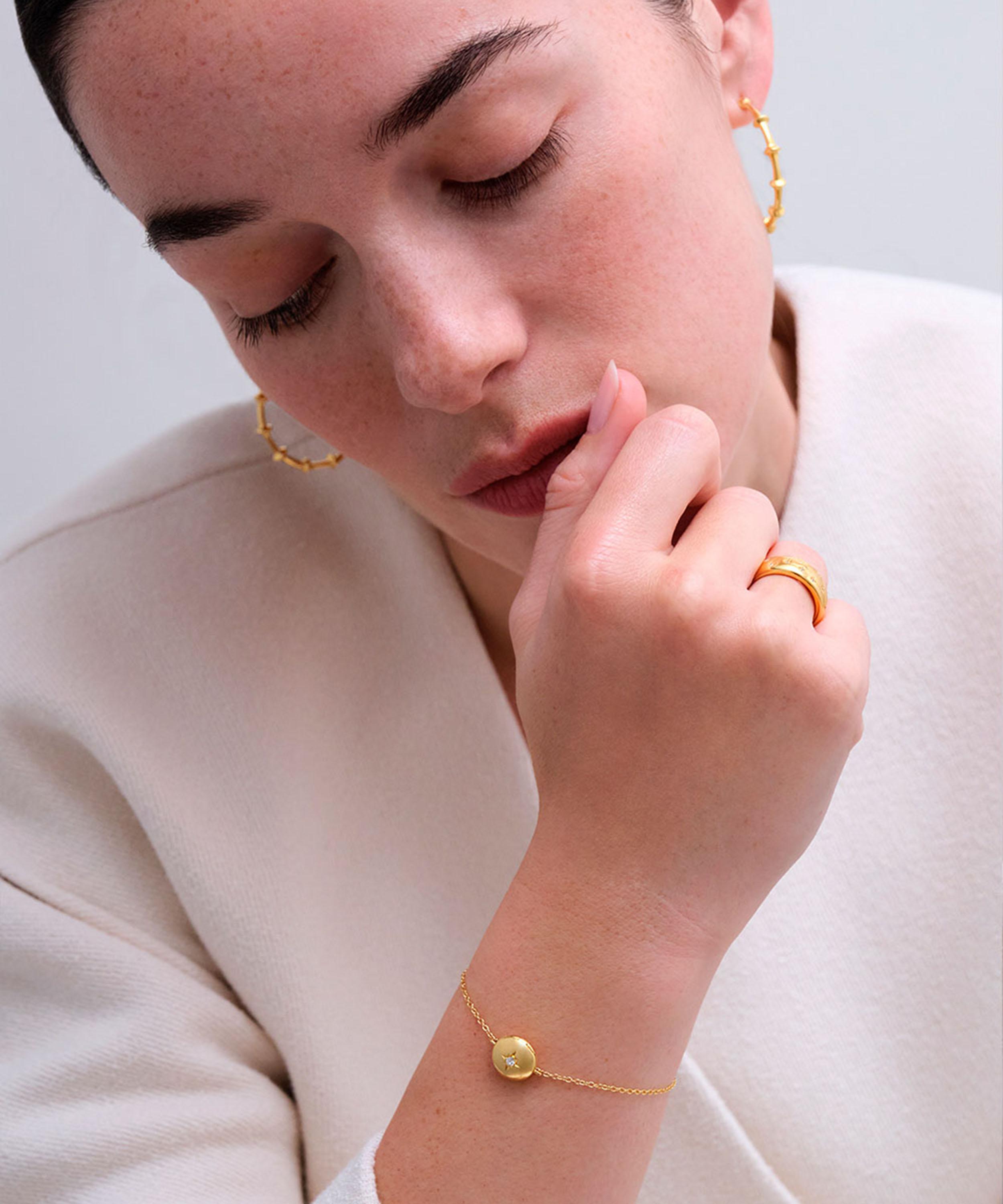 Astley Clarke - 18ct Gold-Plated Vermeil Silver Biography Oval Locket Bracelet image number 2