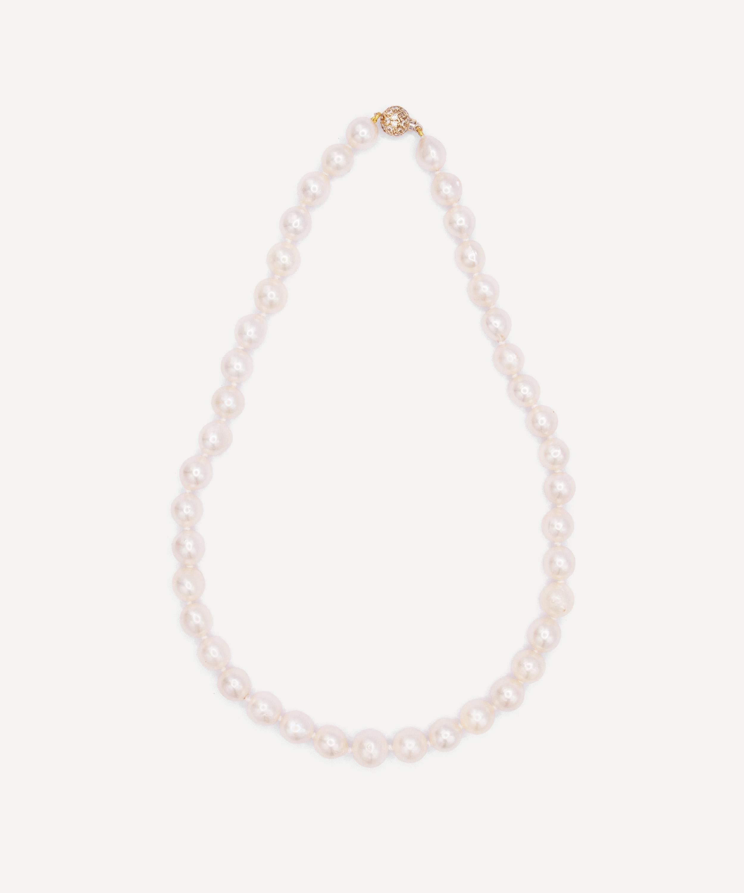 Kojis - 14ct Gold Vintage Pearl and Diamond Clasp Necklace image number 0