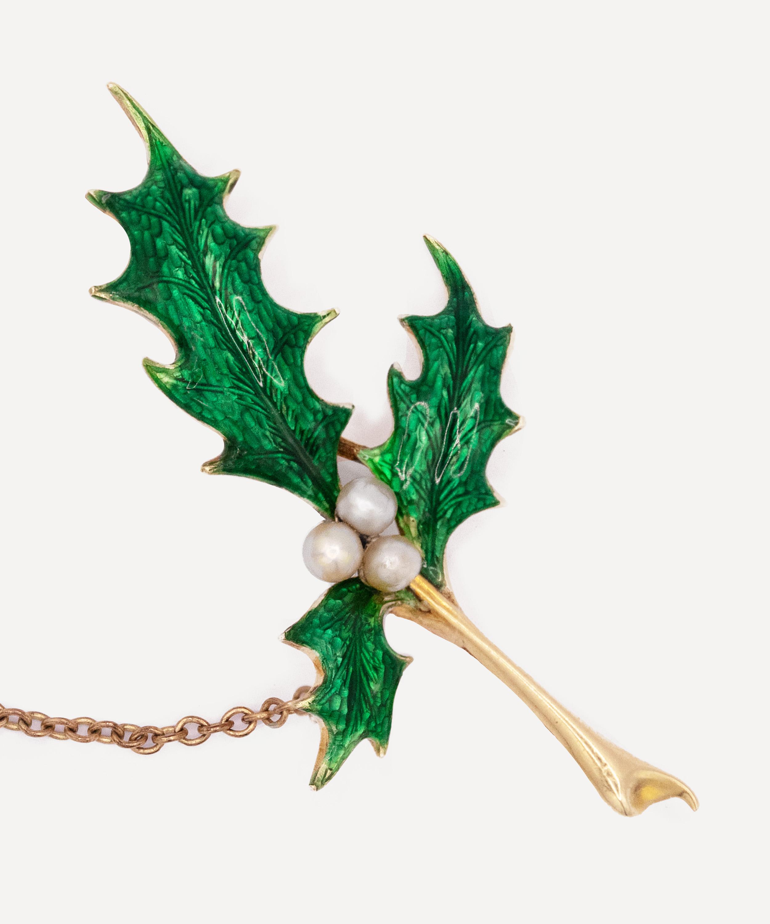 Kojis - 15ct Gold Edwardian Enamel Holly Brooch image number 2