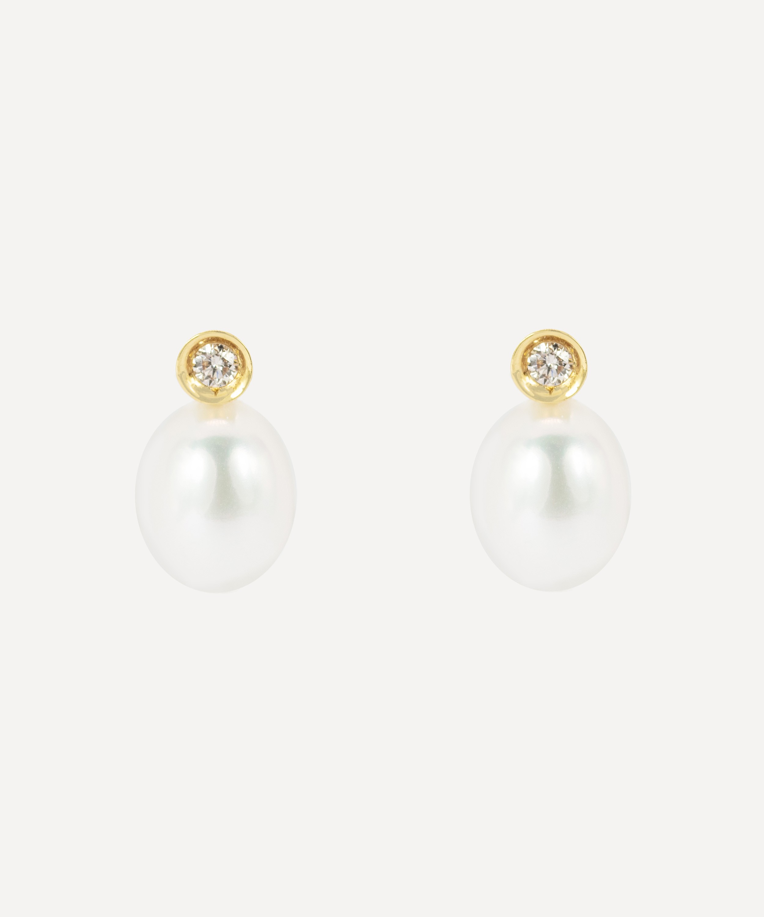 Kojis - 18ct Gold Pearl and Diamond Stud Earrings image number 0