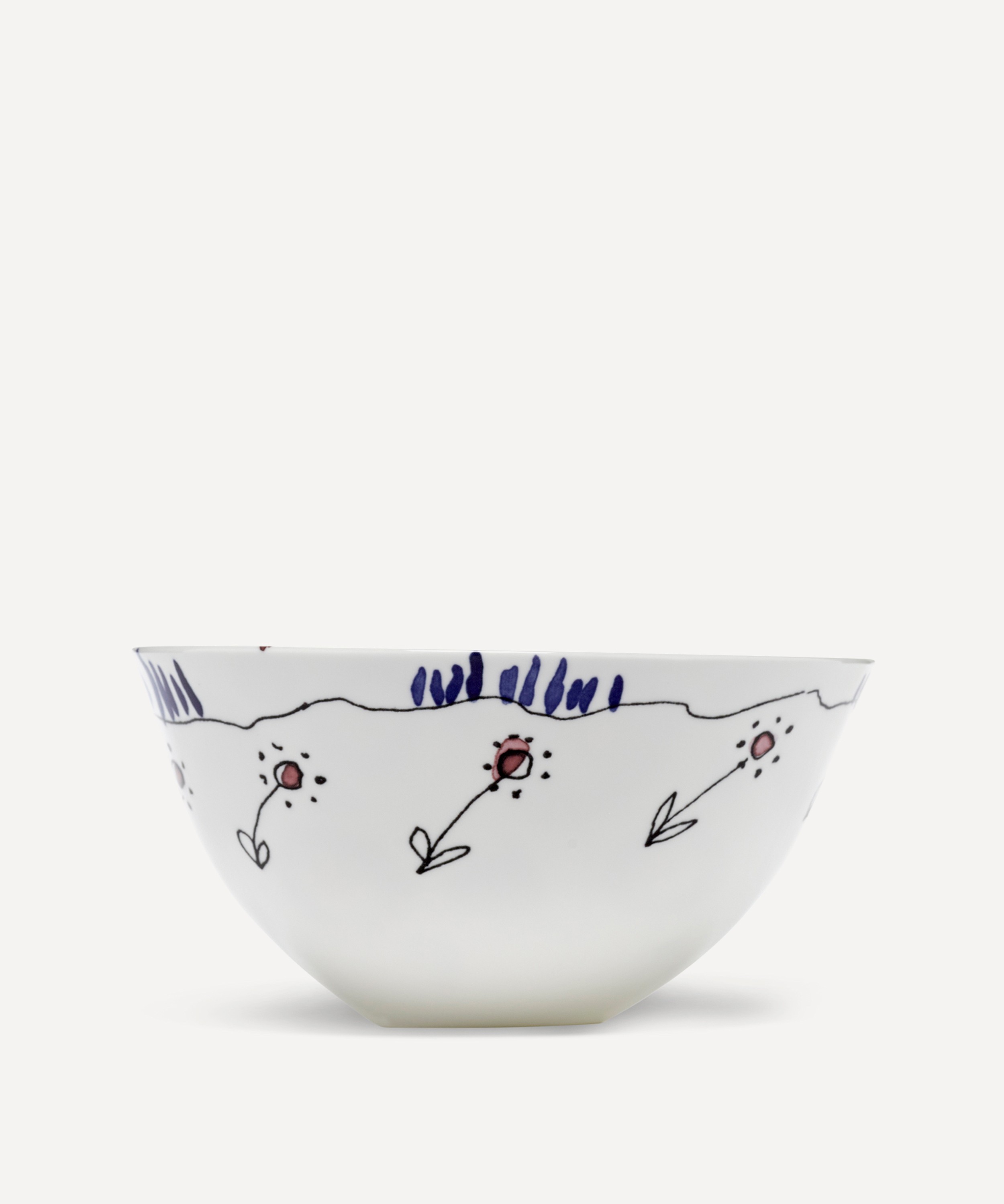 Serax - x Marni Anemone Milk Midnight Flowers Medium Serving Bowl image number 3