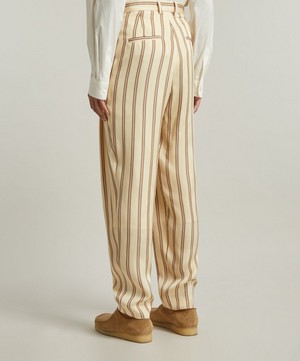 King & Tuckfield - Tapered Pleat Trousers image number 3