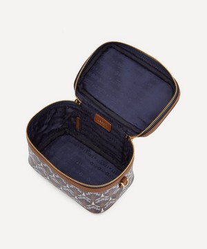Liberty - Iphis Small Strand Vanity Case image number 4