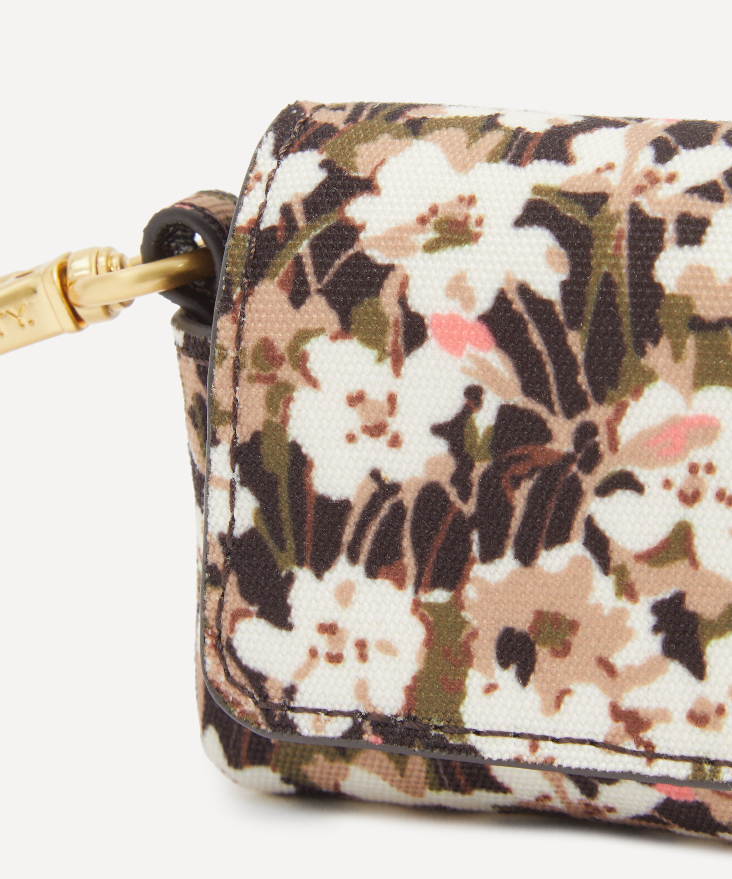 Liberty - Little Ditsy Primrose Airpod Case image number 2