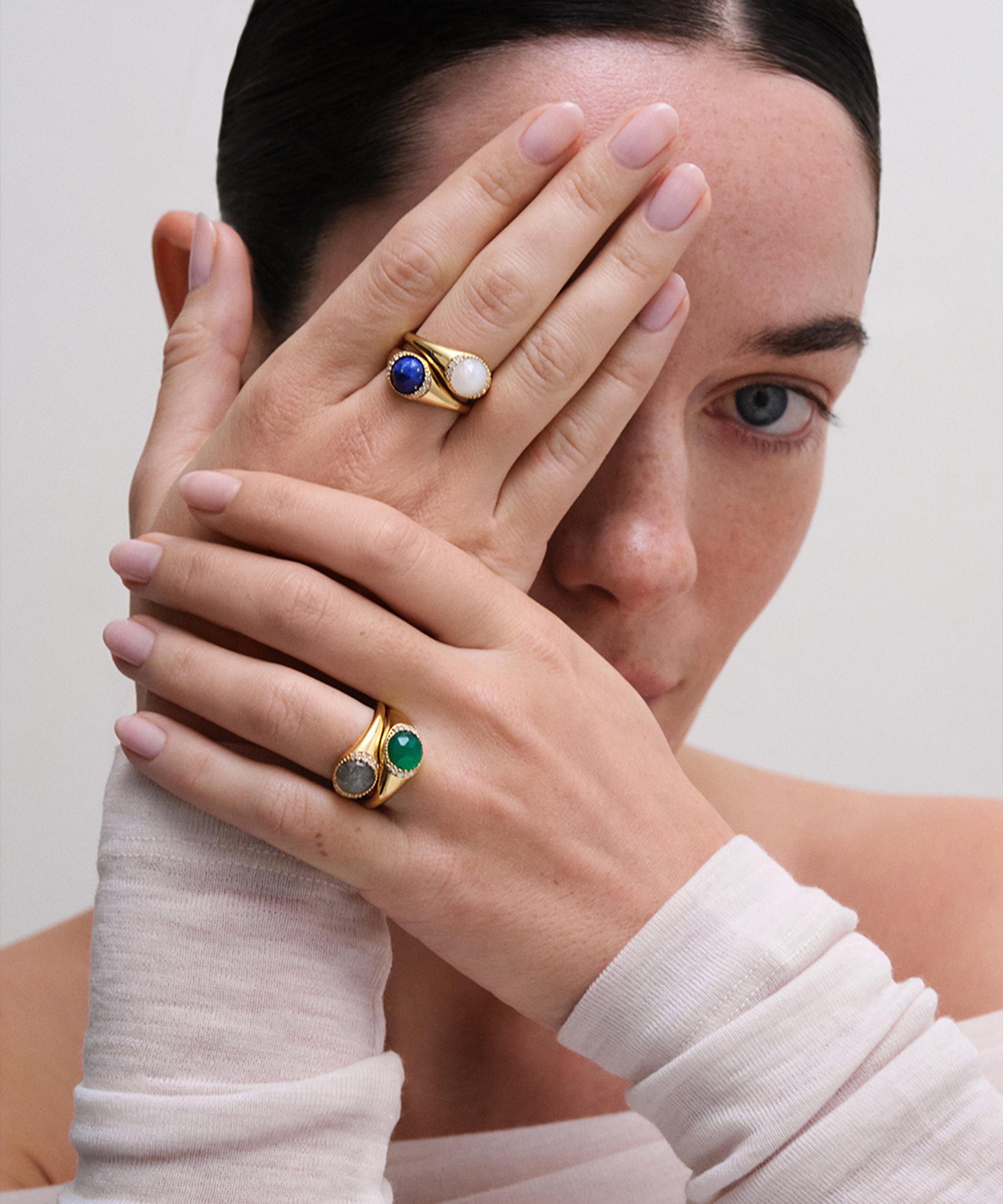 Astley Clarke - 18ct Gold-Plated Vermeil Silver Large Luna Labradorite Signet Ring image number 2