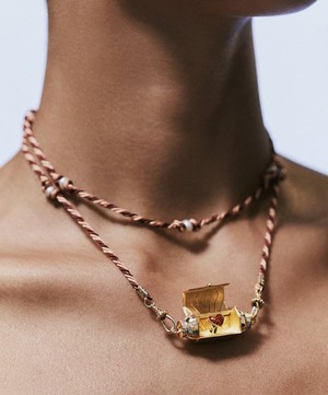 Marie Lichtenberg - 14ct Gold Vivons Heureux Locket Necklace image number 2