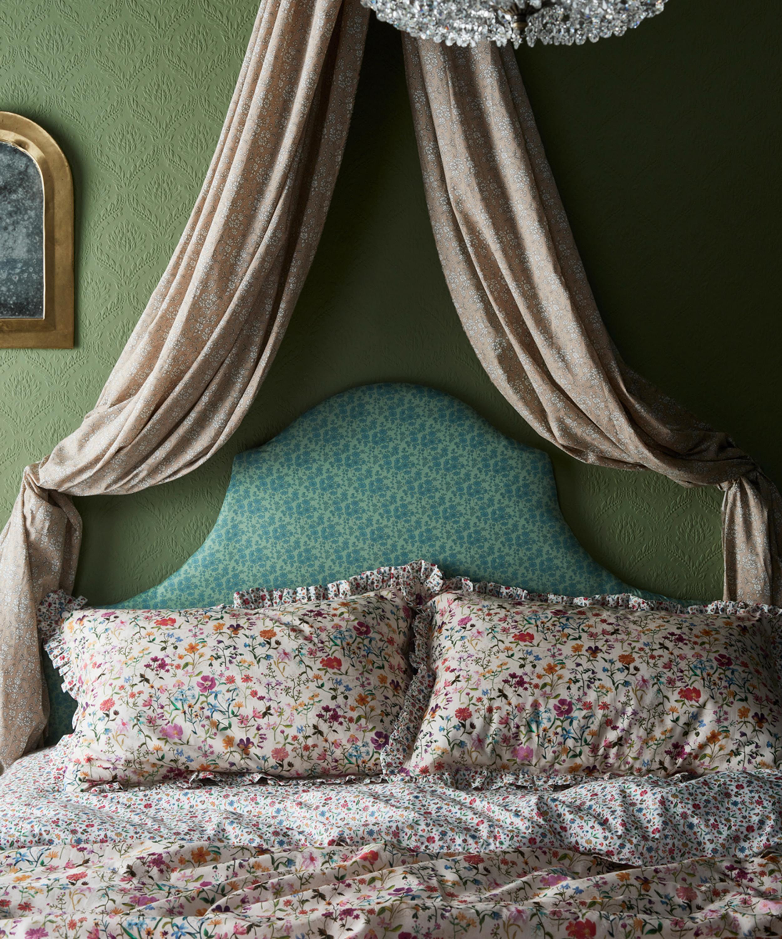 Coco & Wolf - Linen Garden Double Duvet Cover Set image number 1