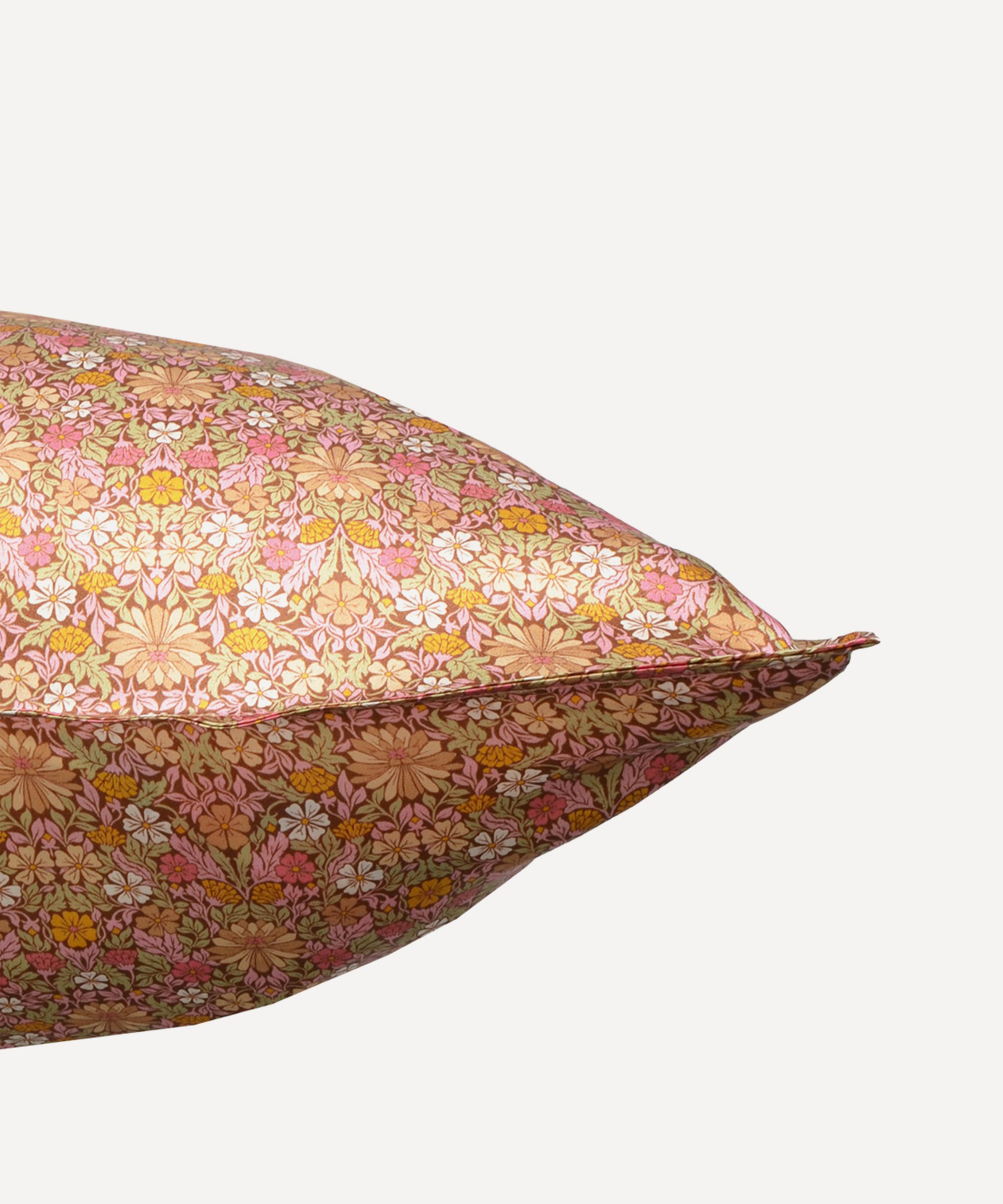 Coco & Wolf - Moonflower Silk Pillowcases Set of Two image number 2