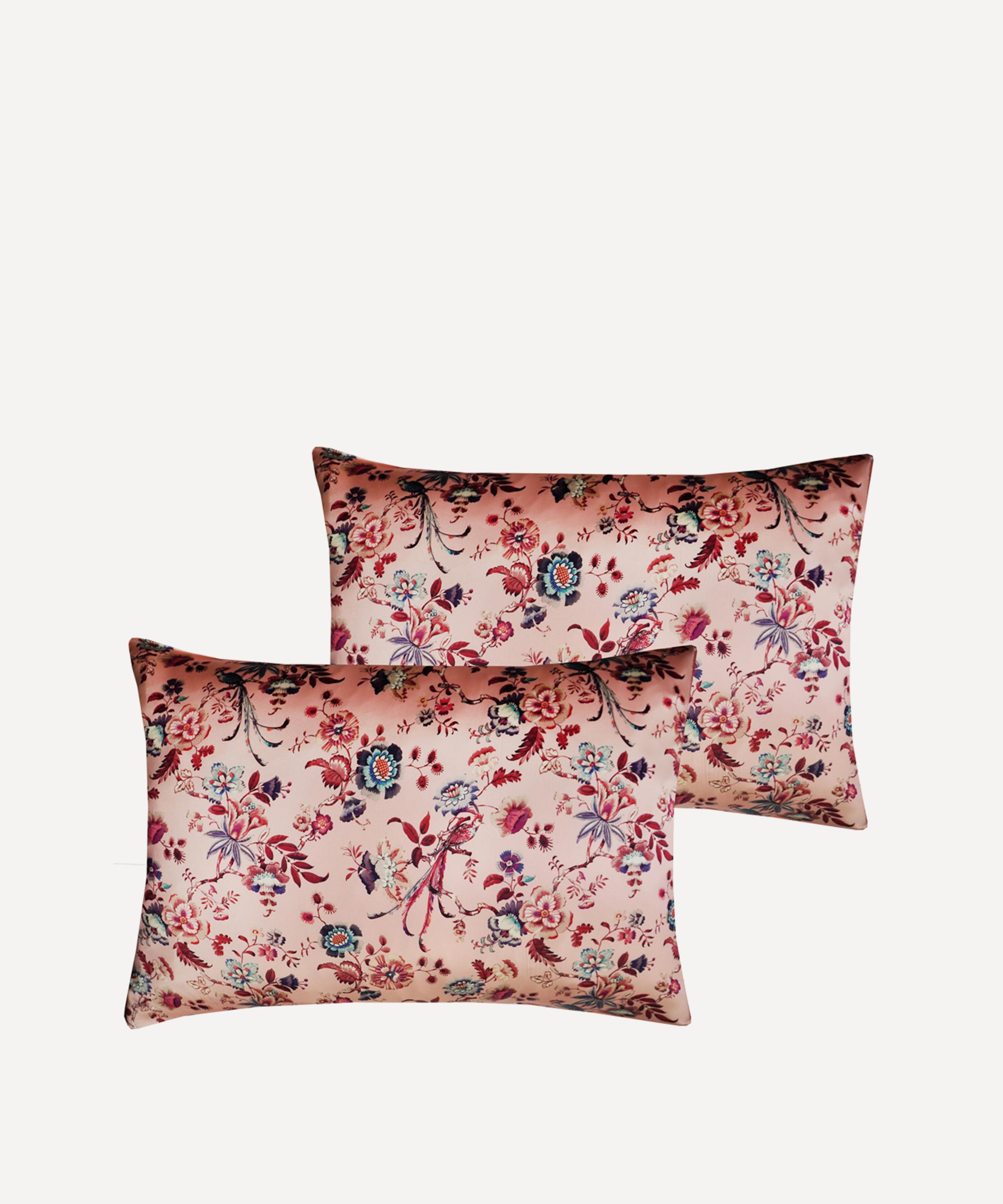 Coco & Wolf - Jannah Silk Pillowcases Set of Two image number 0