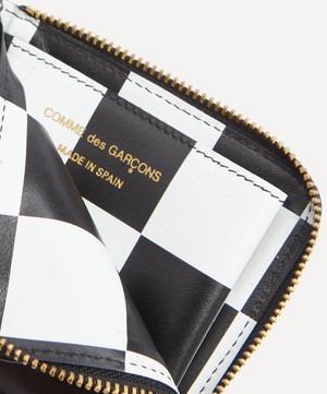 Comme Des Garçons - Classic Leather Wallet image number 3