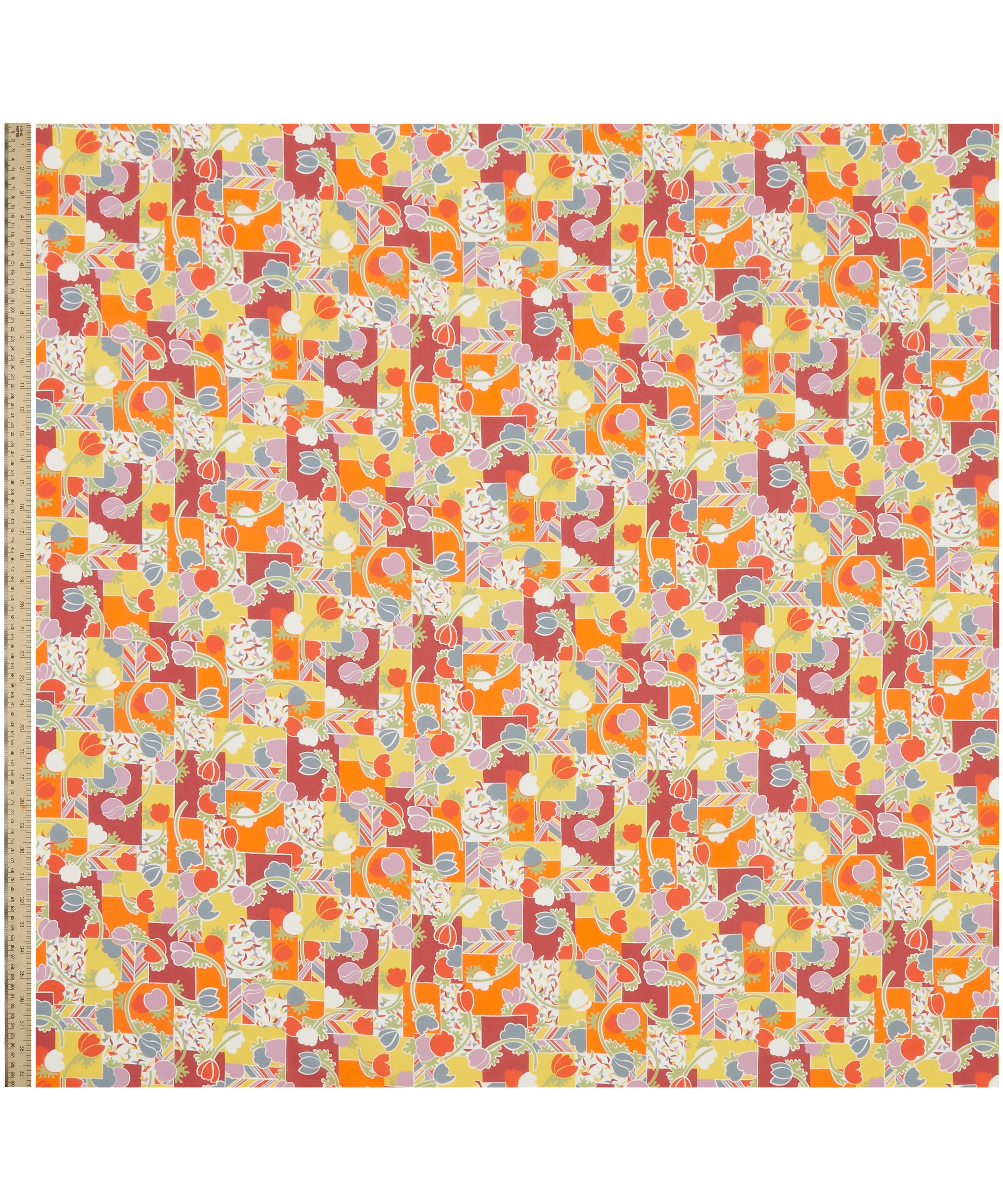 Liberty Fabrics - Patchwork Tulips Organic Tana Lawn™ Cotton image number 1