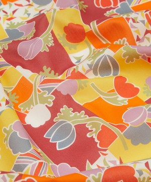 Liberty Fabrics - Patchwork Tulips Organic Tana Lawn™ Cotton image number 3
