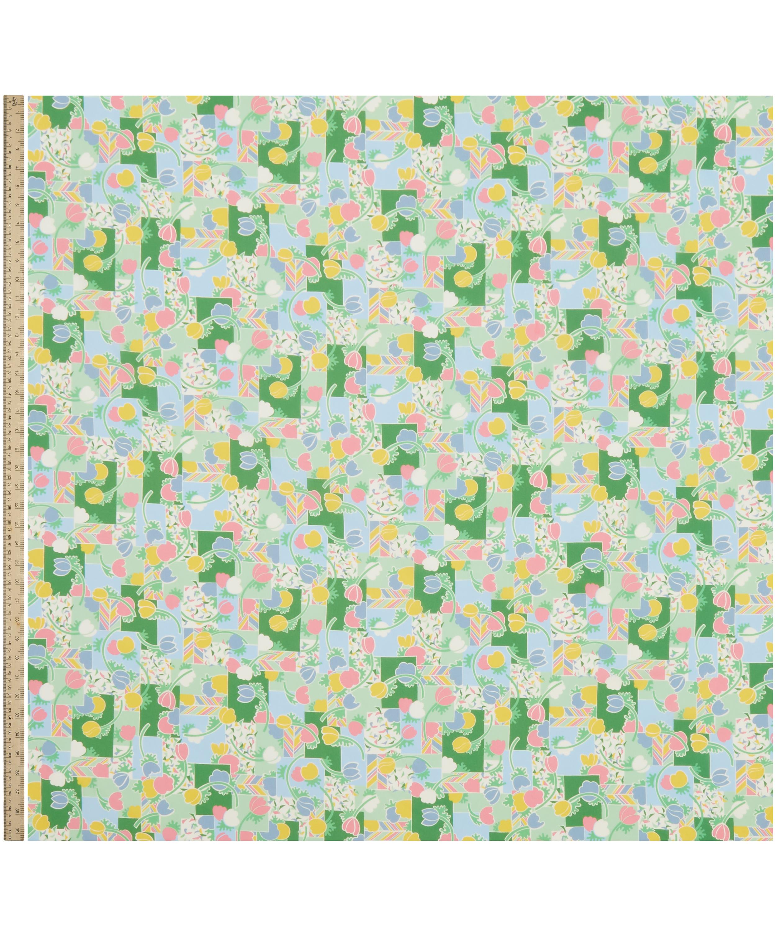 Liberty Fabrics - Patchwork Tulips Organic Tana Lawn™ Cotton image number 1
