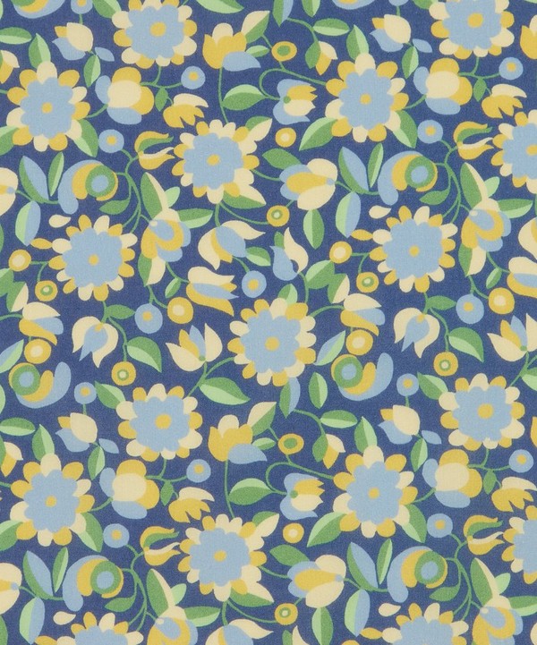 Liberty Fabrics - Ceramicist’s Blooms Organic Tana Lawn™ Cotton image number null