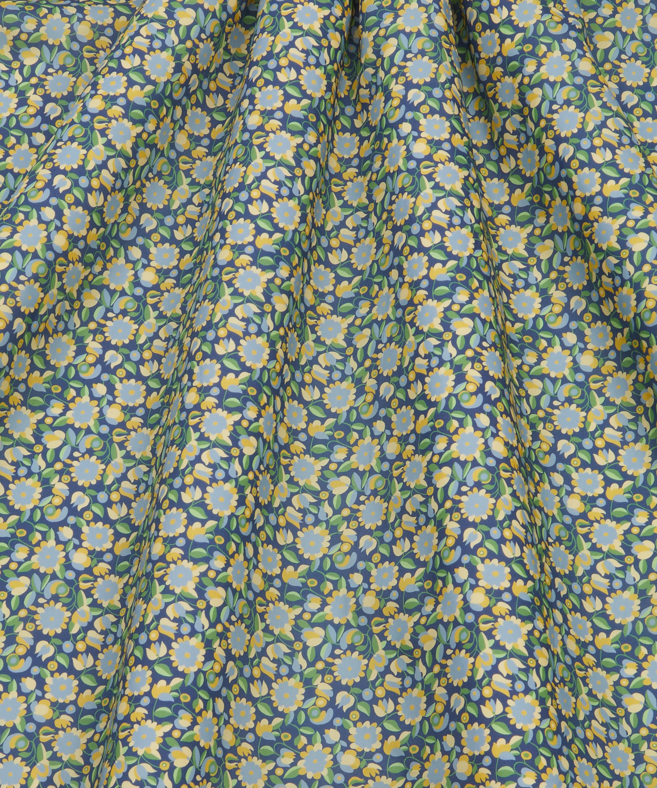 Liberty Fabrics - Ceramicist’s Blooms Organic Tana Lawn™ Cotton image number 2