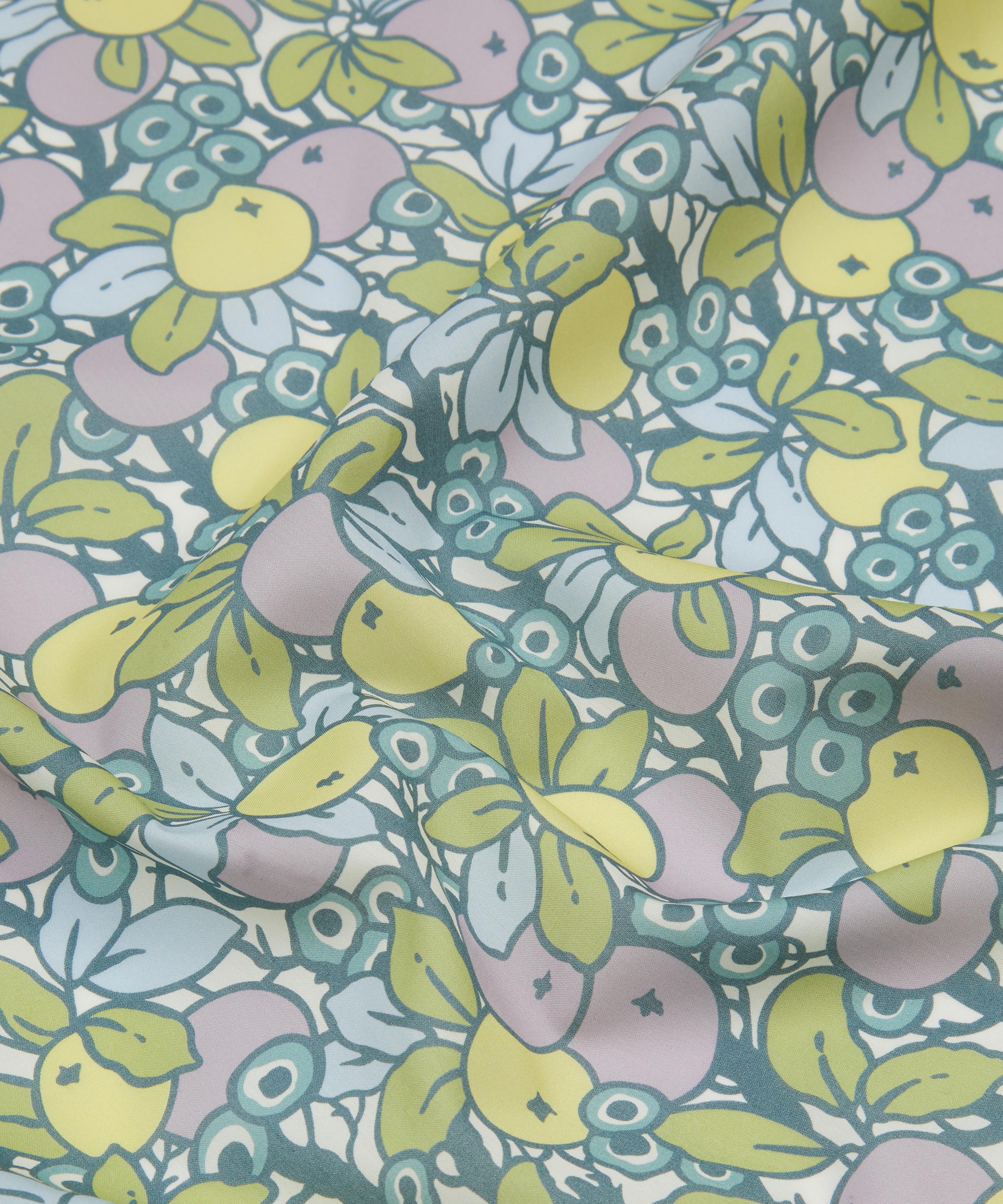 Liberty Fabrics - Bonne Pomme Organic Tana Lawn™ Cotton image number 3