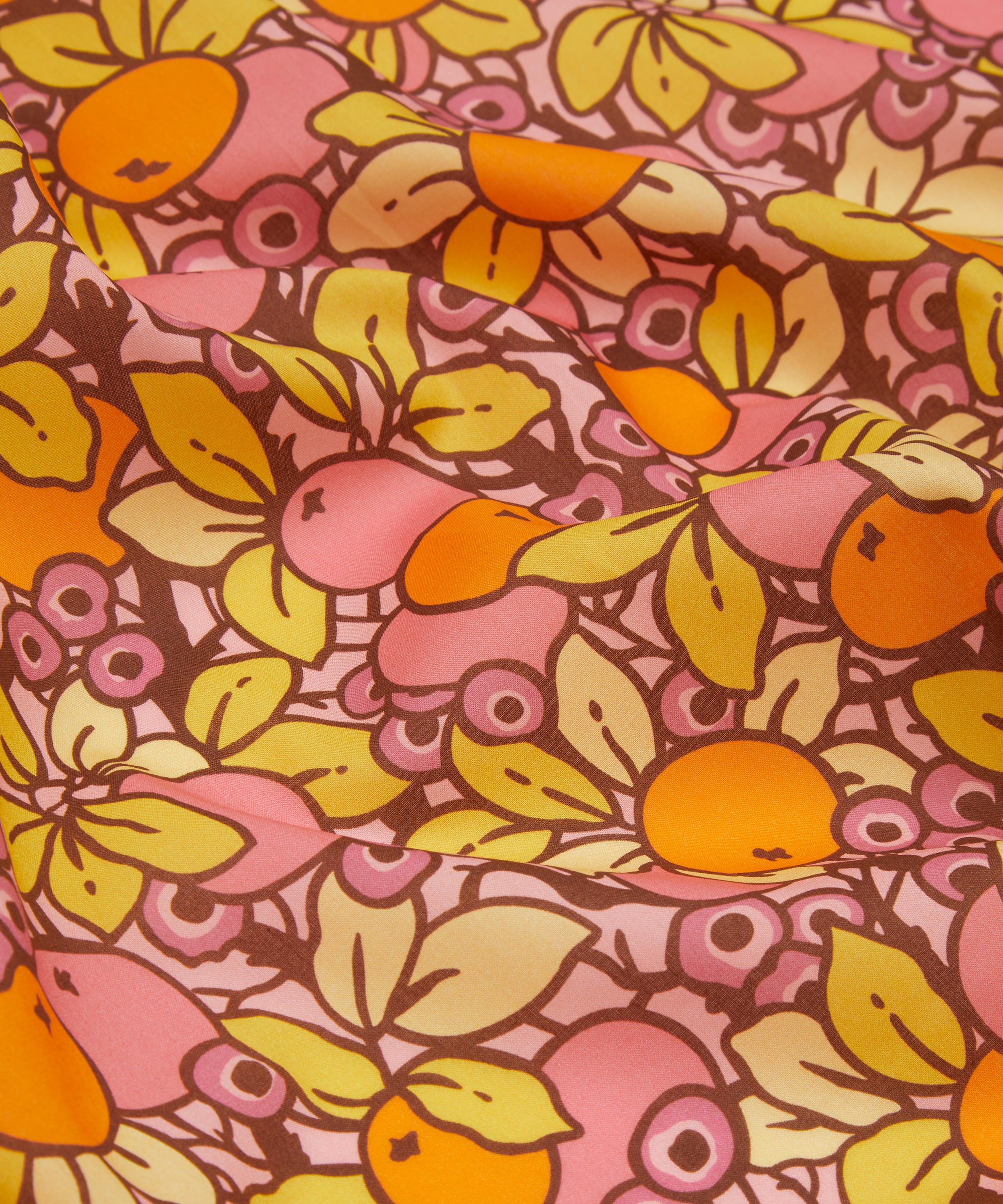 Liberty Fabrics - Bonne Pomme Organic Tana Lawn™ Cotton image number 3