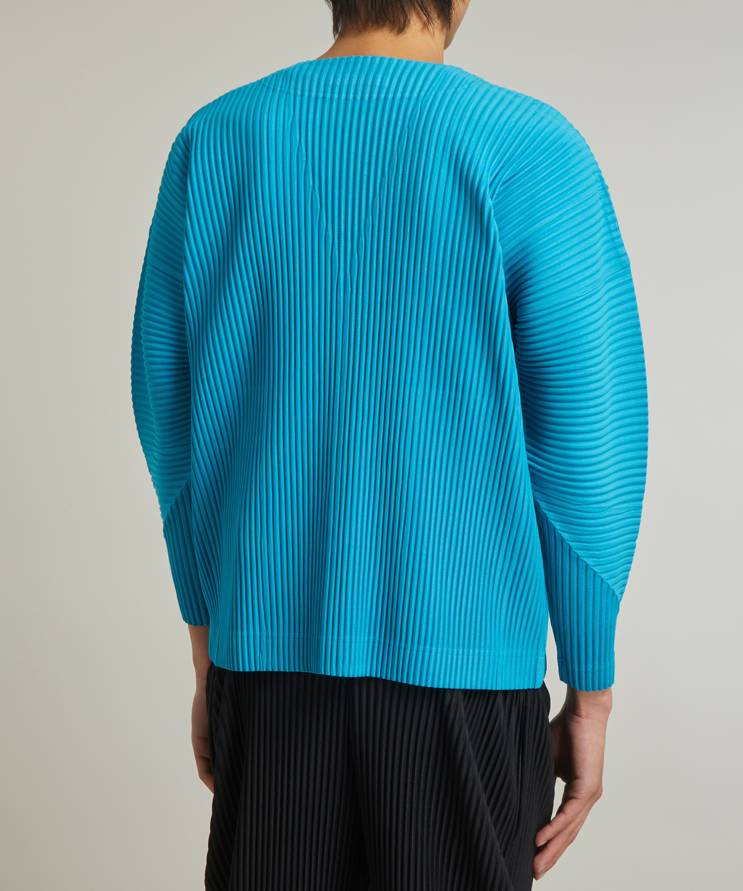 Homme Plisse Issey Miyake - MC March Pleated V-Neck Cardigan image number 3