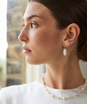 V by Laura Vann - 18ct Gold-Plated Vermeil Silver Emily Baroque Pearl and Emerald Drop Earrings image number 2