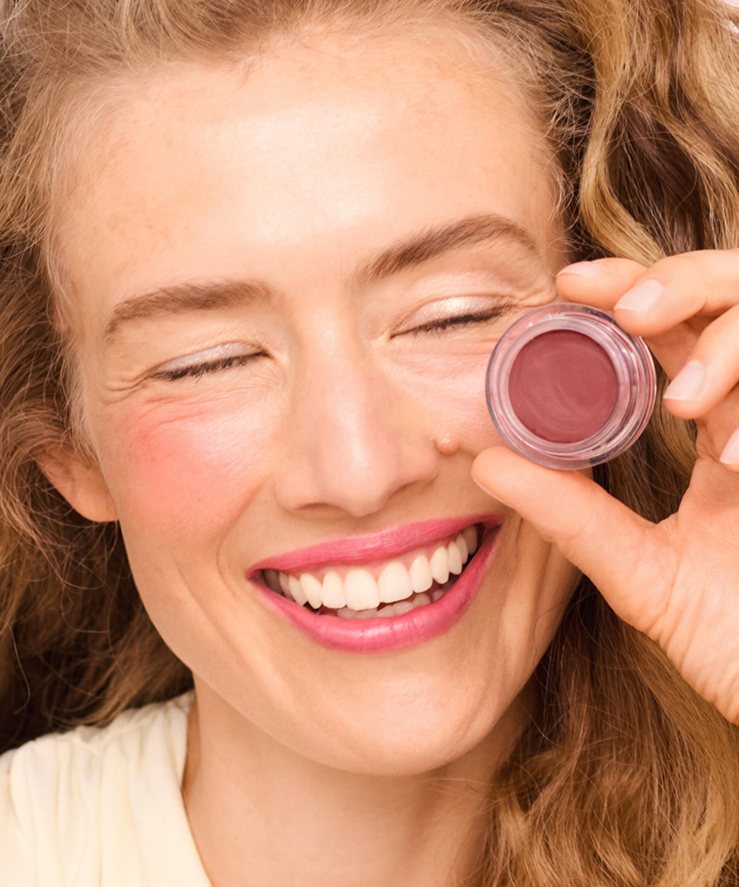 Trinny London - Flush Blush 4g image number 2